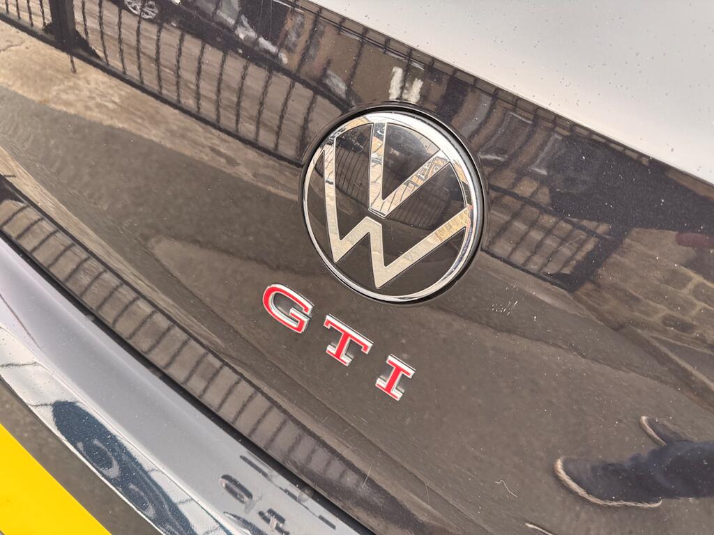 Volkswagen Golf view 27