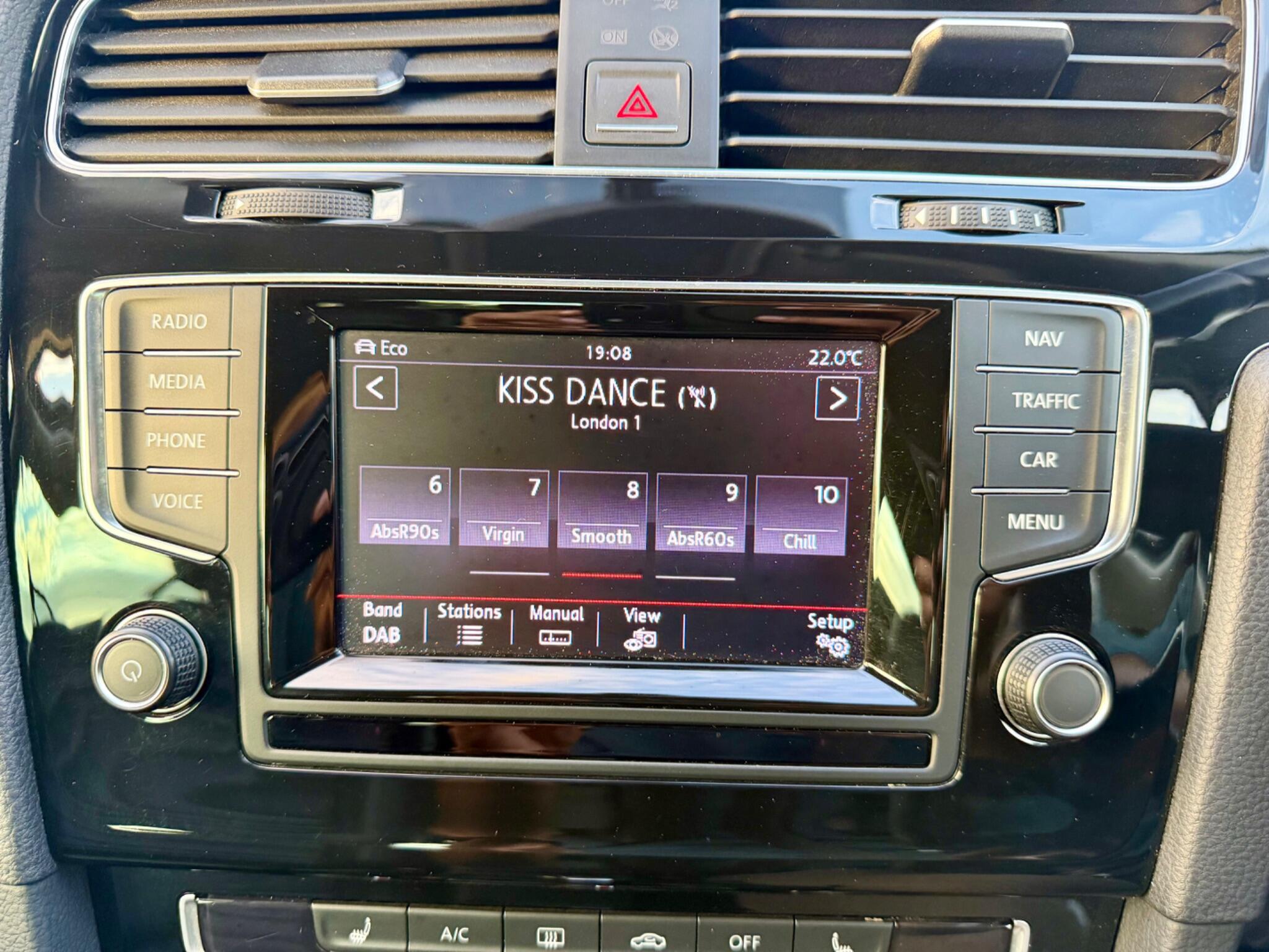 Volkswagen Golf view 50