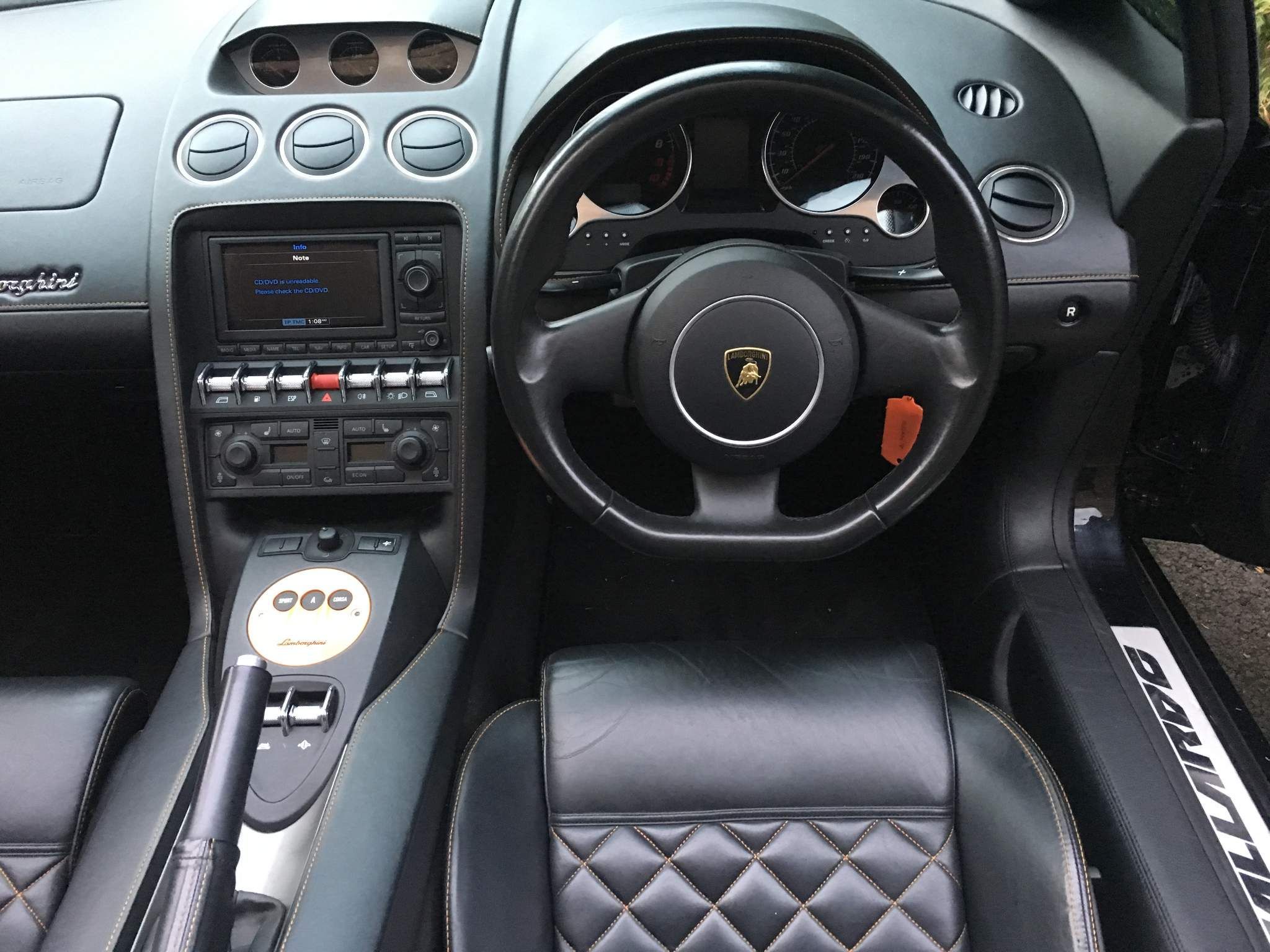 Lamborghini Gallardo view 28
