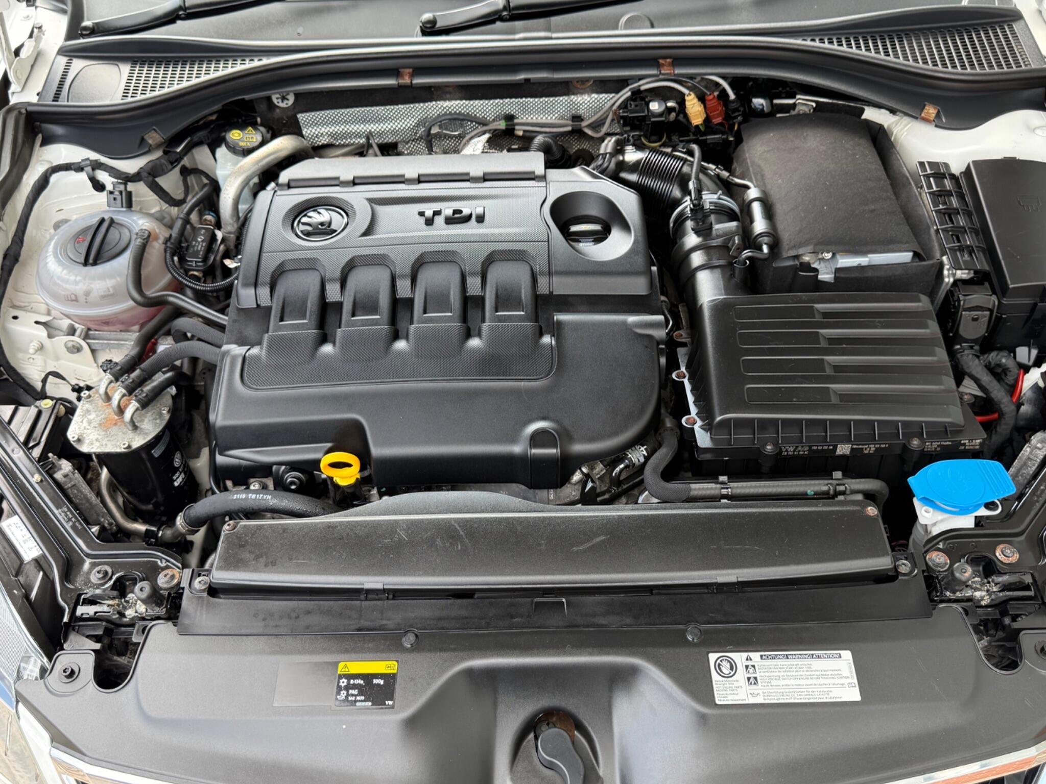 Skoda Superb view 37