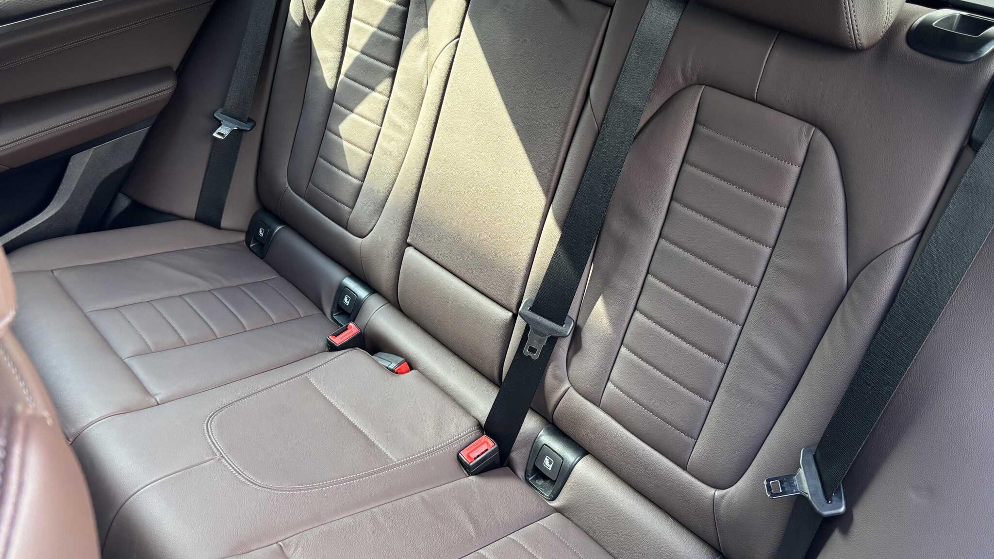 BMW X3 view 13