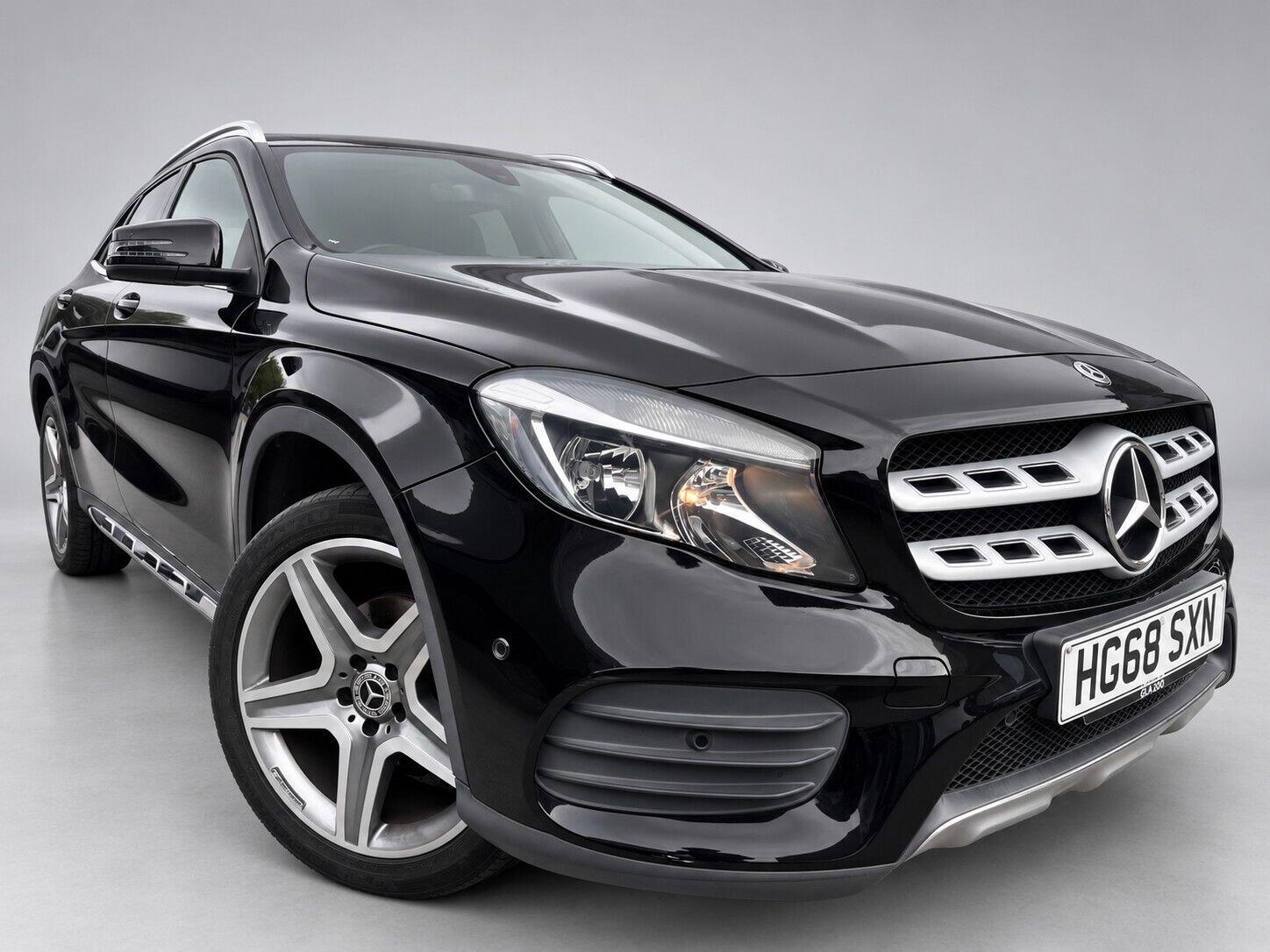 Mercedes-Benz Gla view 4