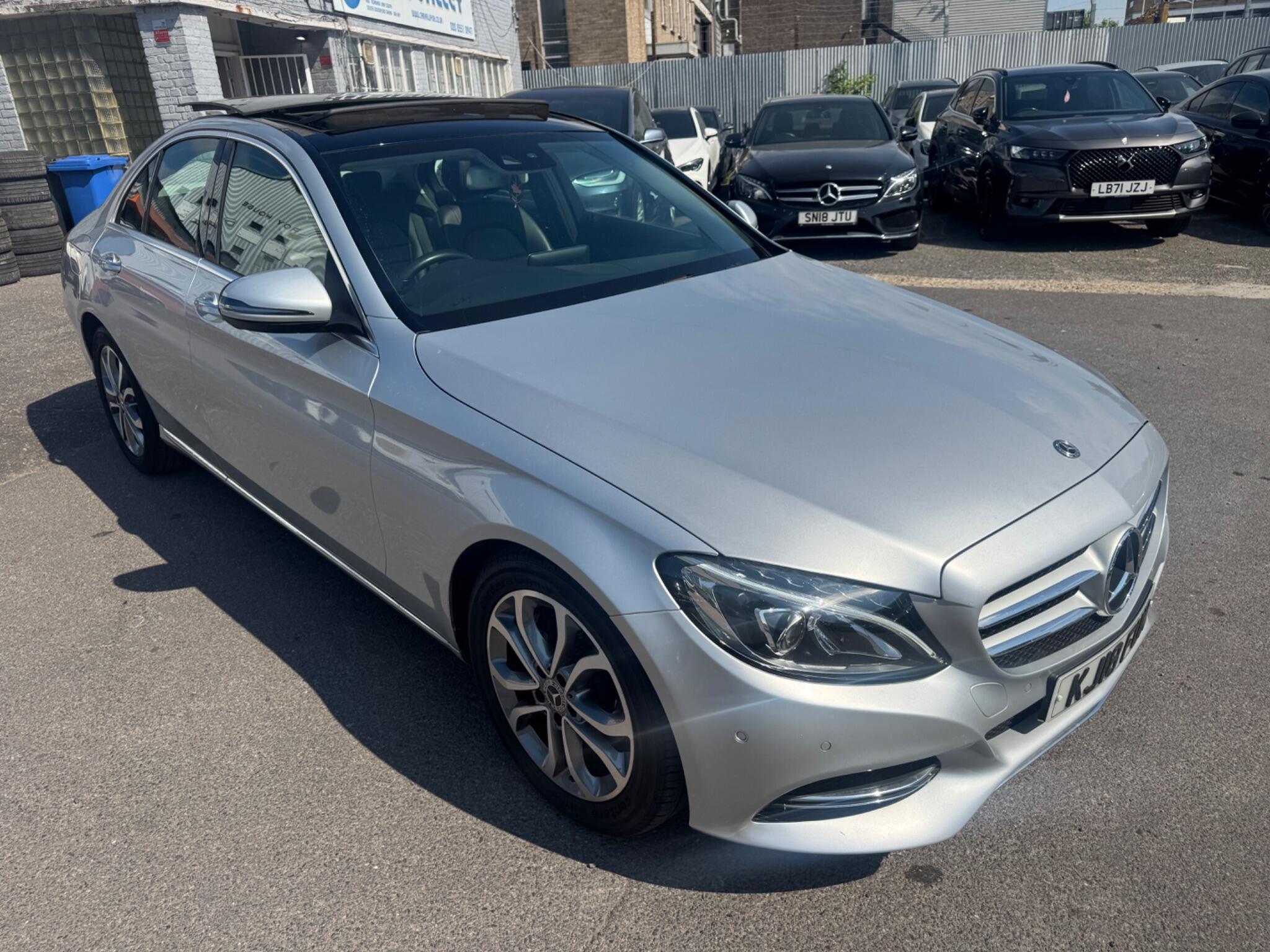 Mercedes-Benz C Class main image