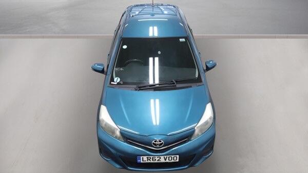 Toyota Yaris view 7