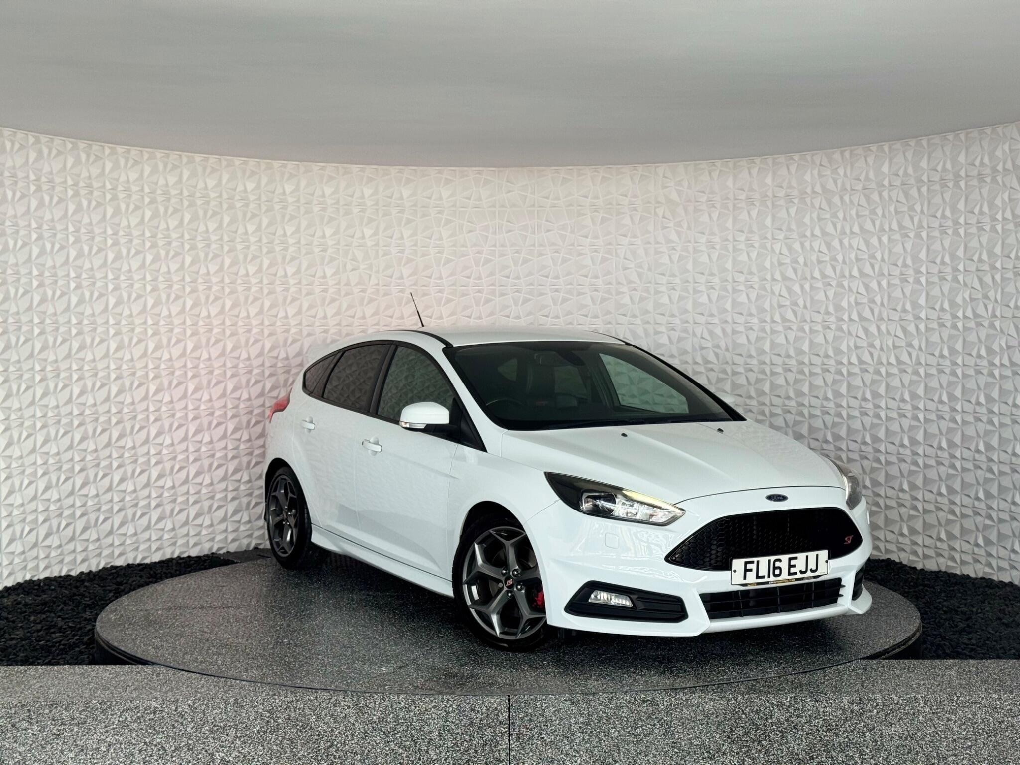 2016 Ford Focus in White for sale