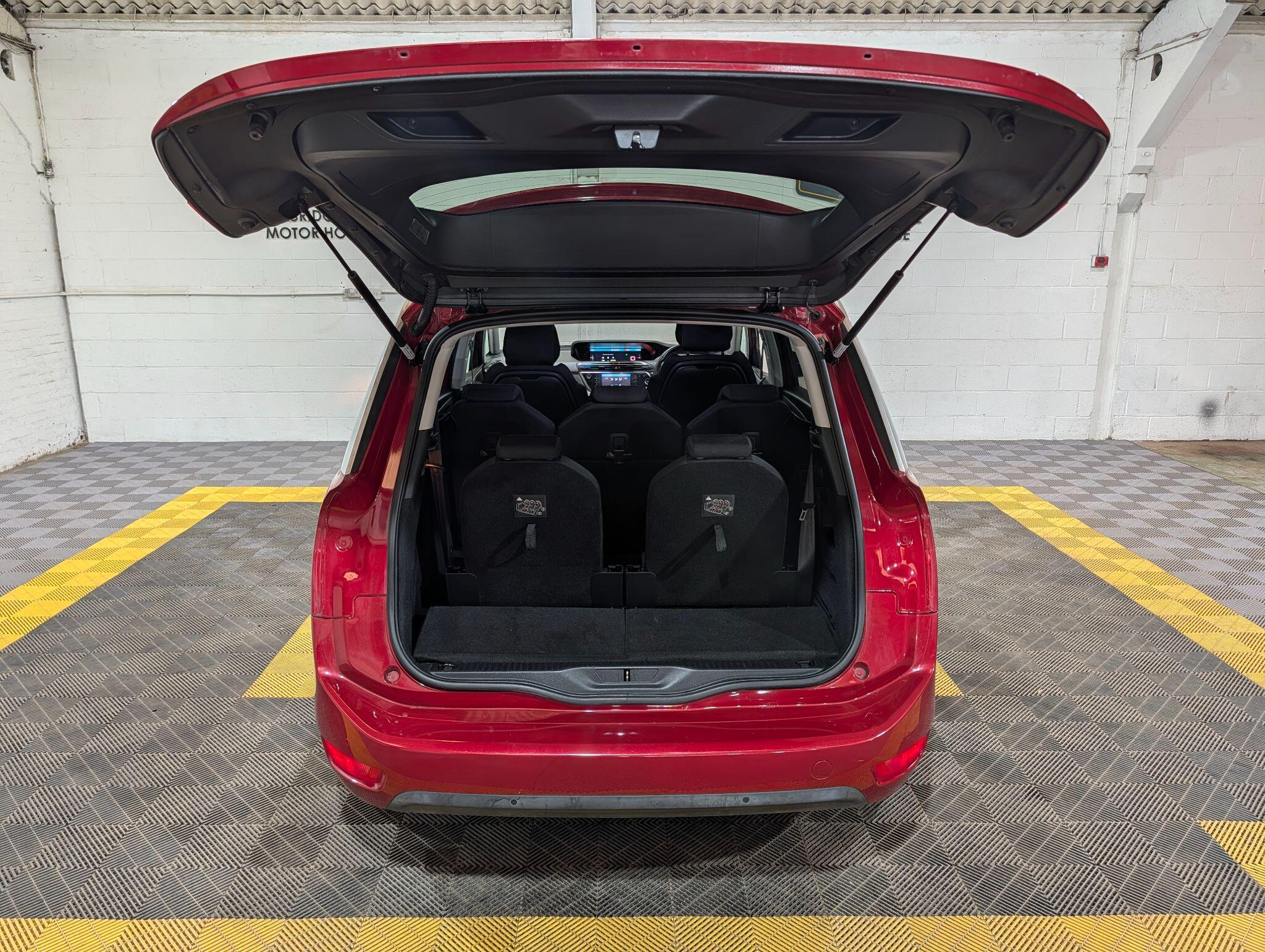 Citroen Grand C4 Picasso view 53