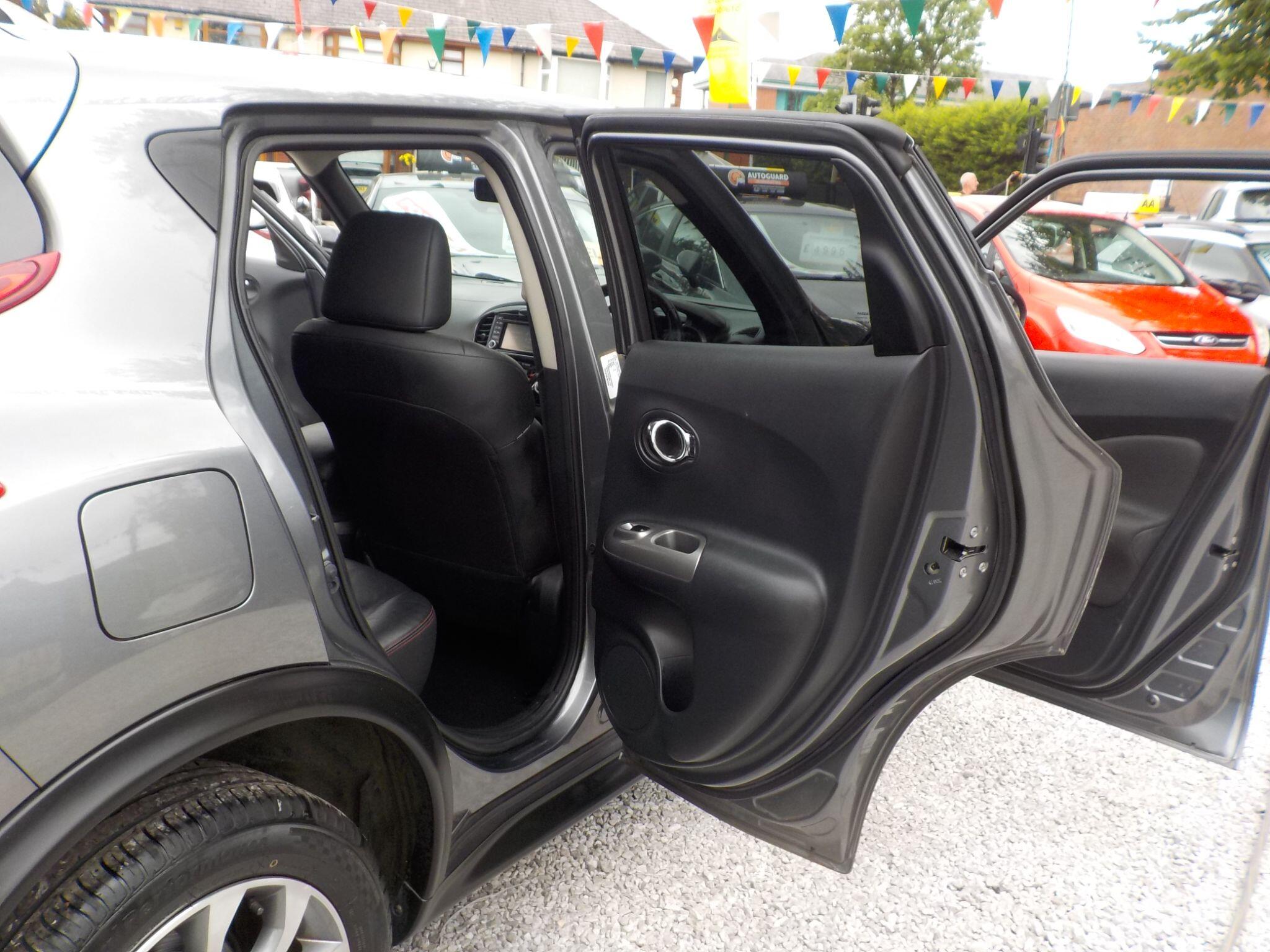 Nissan Juke 1.6 Tekna Euro 5 (s/s) 5dr