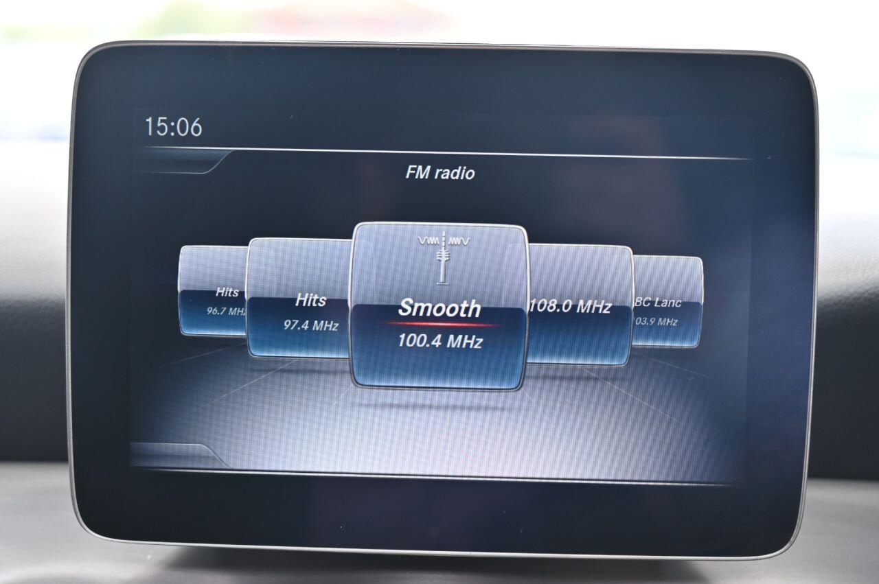 Mercedes-Benz Cla view 23
