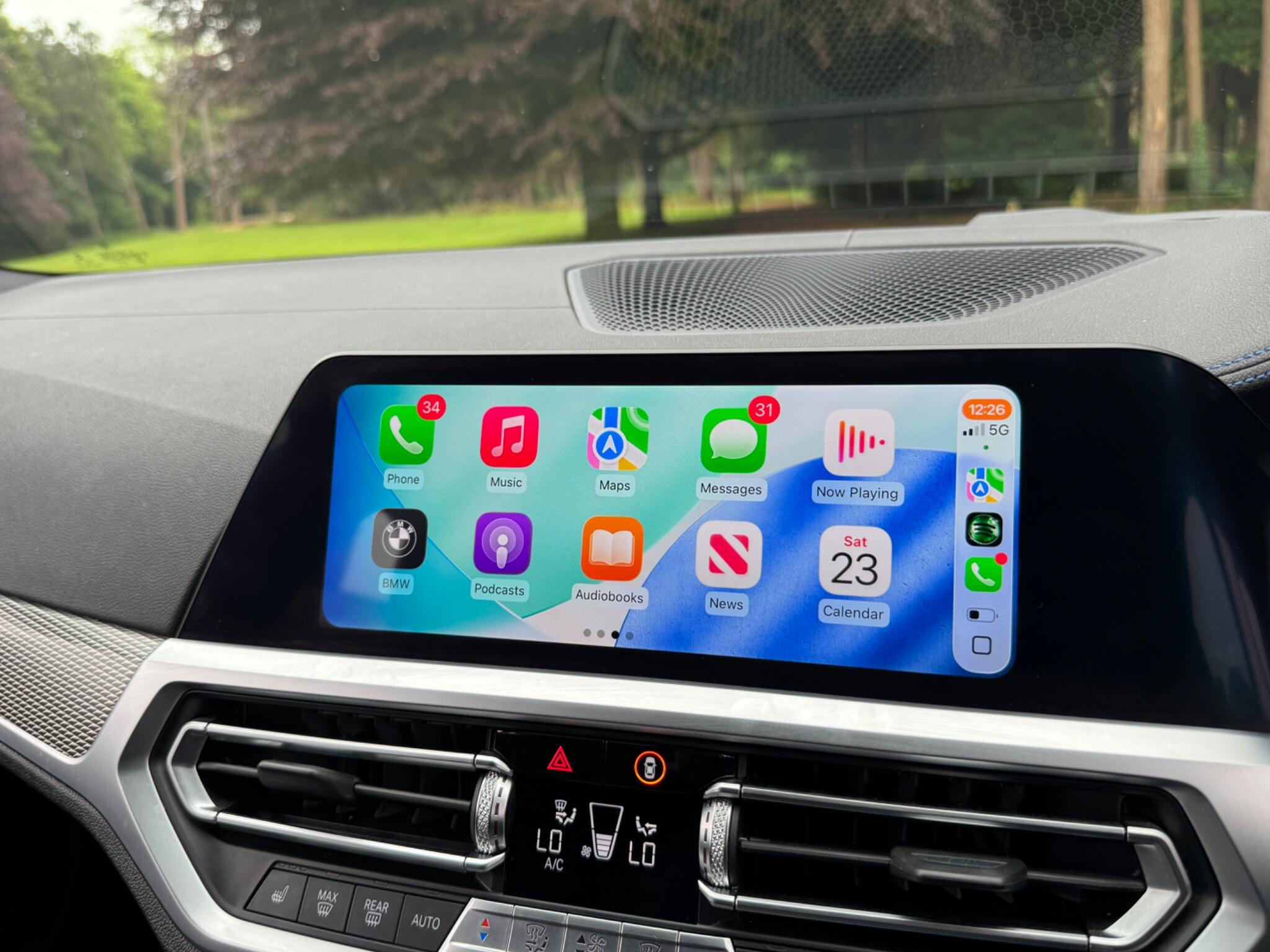 BMW 3 Series view 34