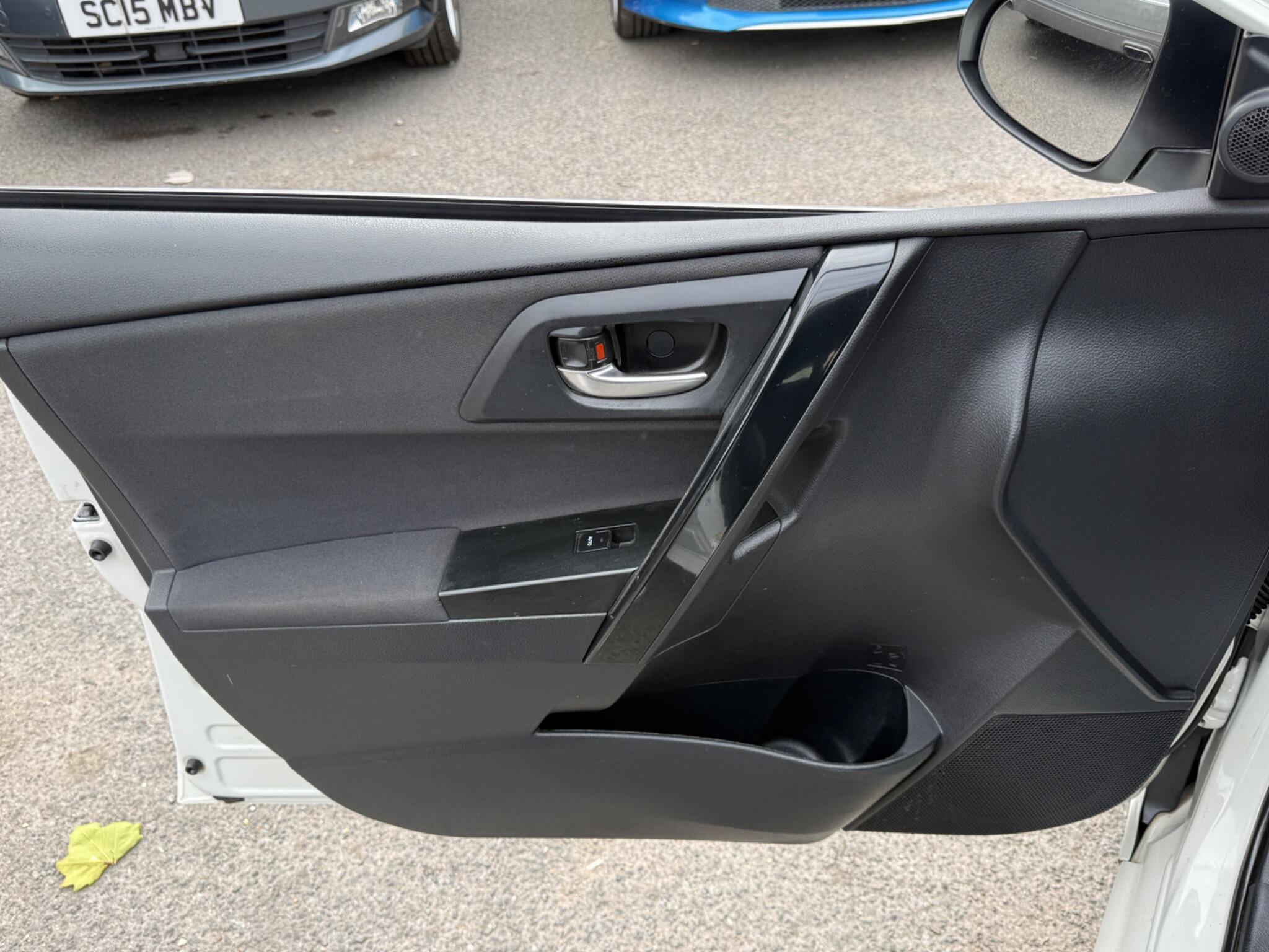 Toyota Auris - Image 47