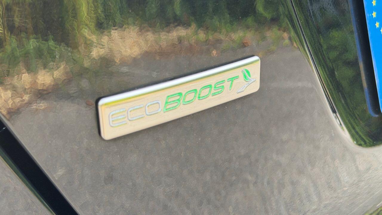 Ford Fiesta view 37