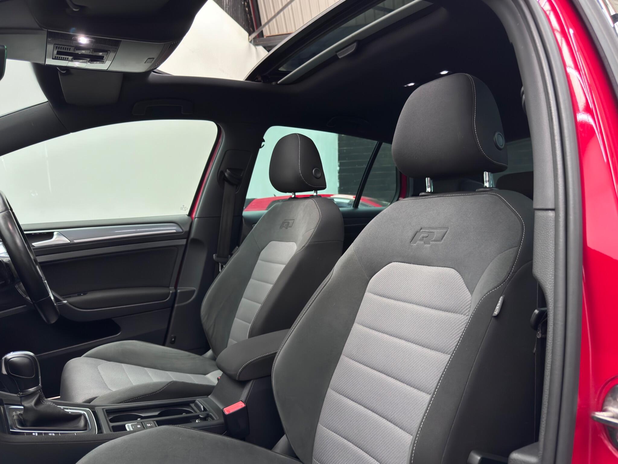 Volkswagen Golf view 49