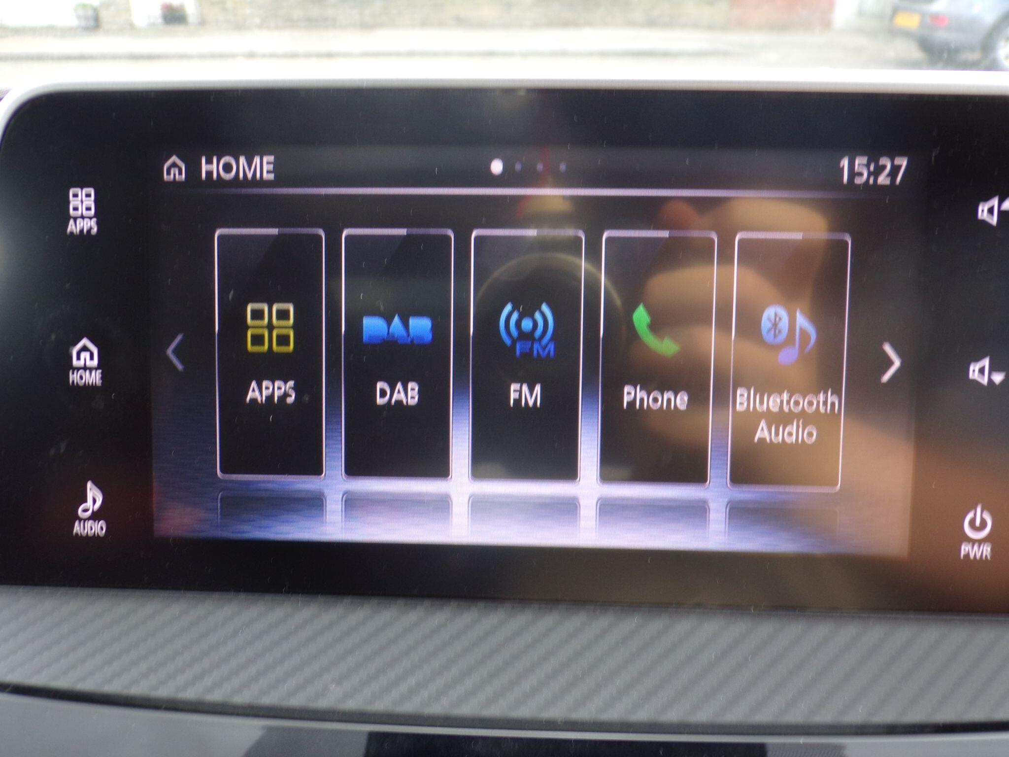 Mitsubishi Eclipse Cross view 18
