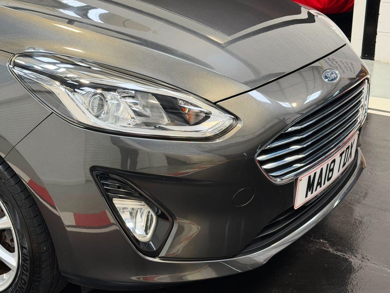 Ford Fiesta view 11
