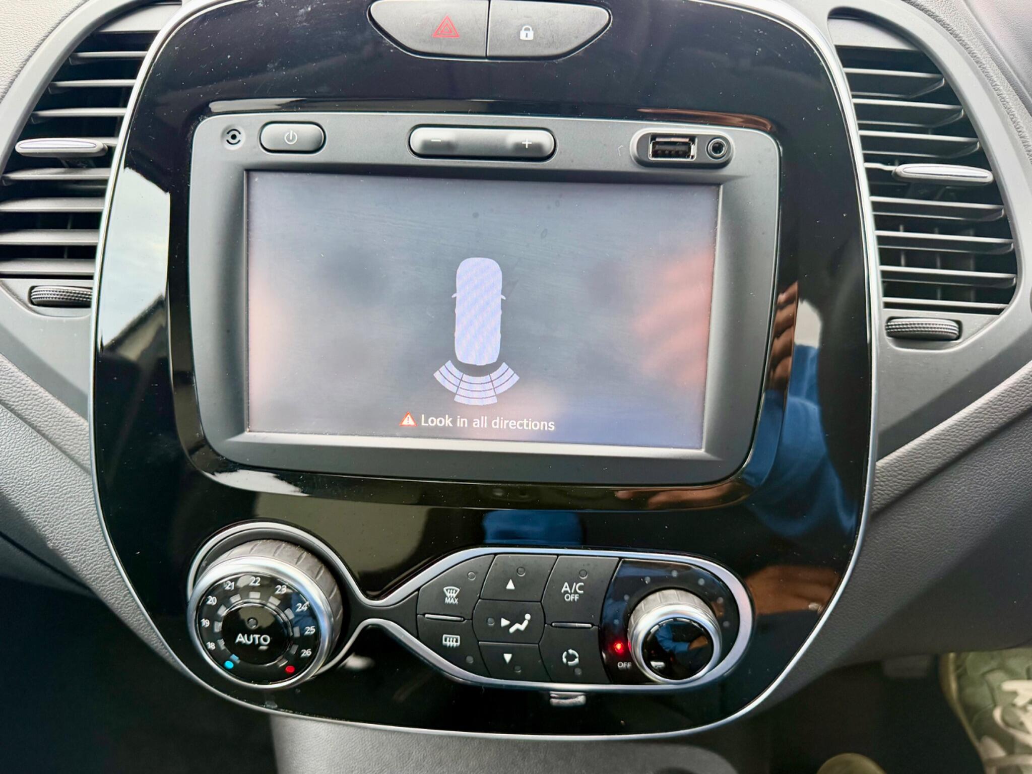 Renault Captur view 43