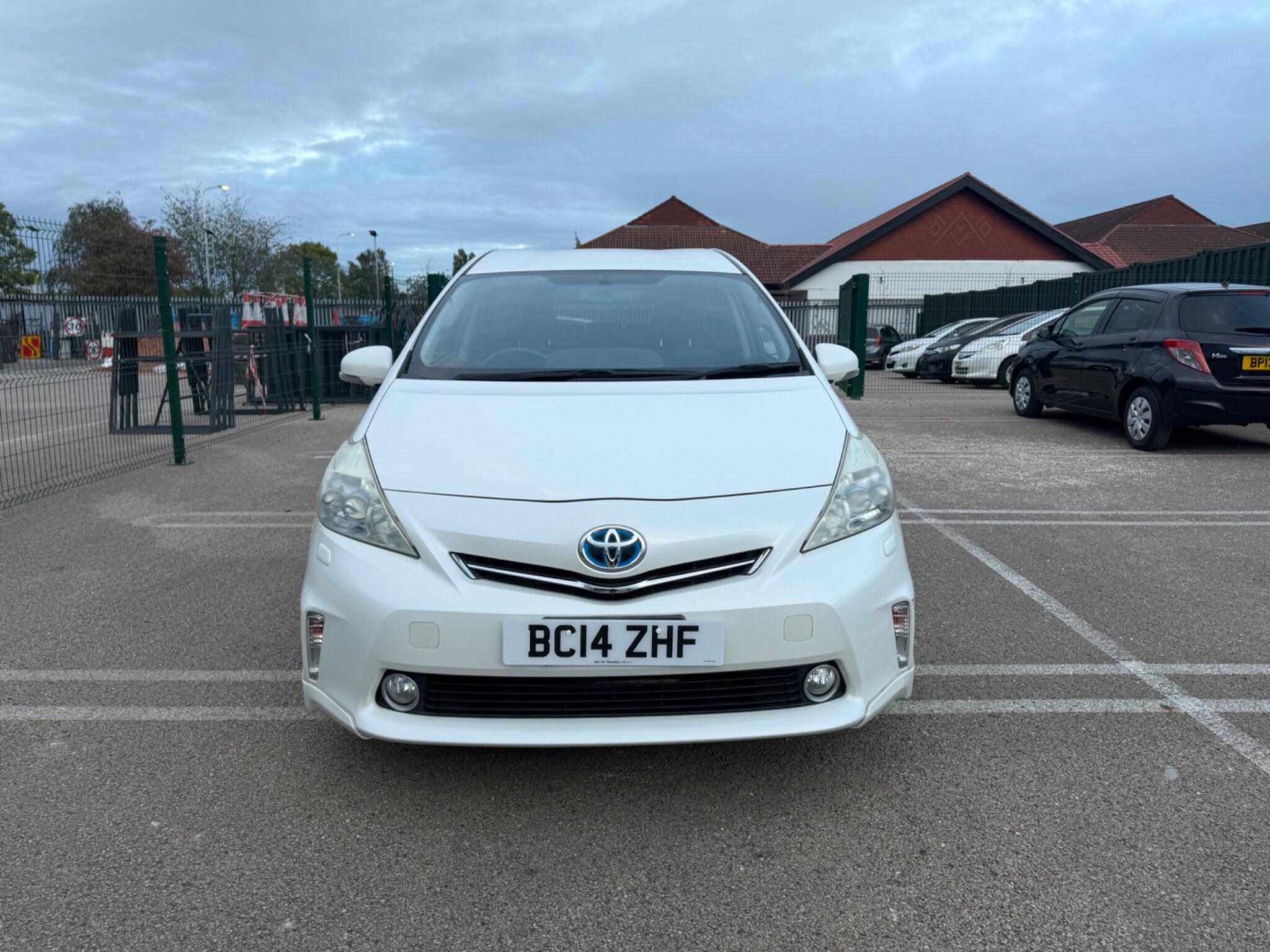 Toyota Prius+