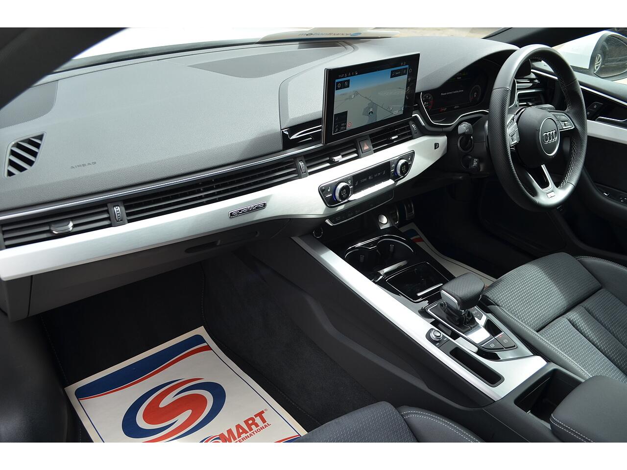 Audi A5 view 14