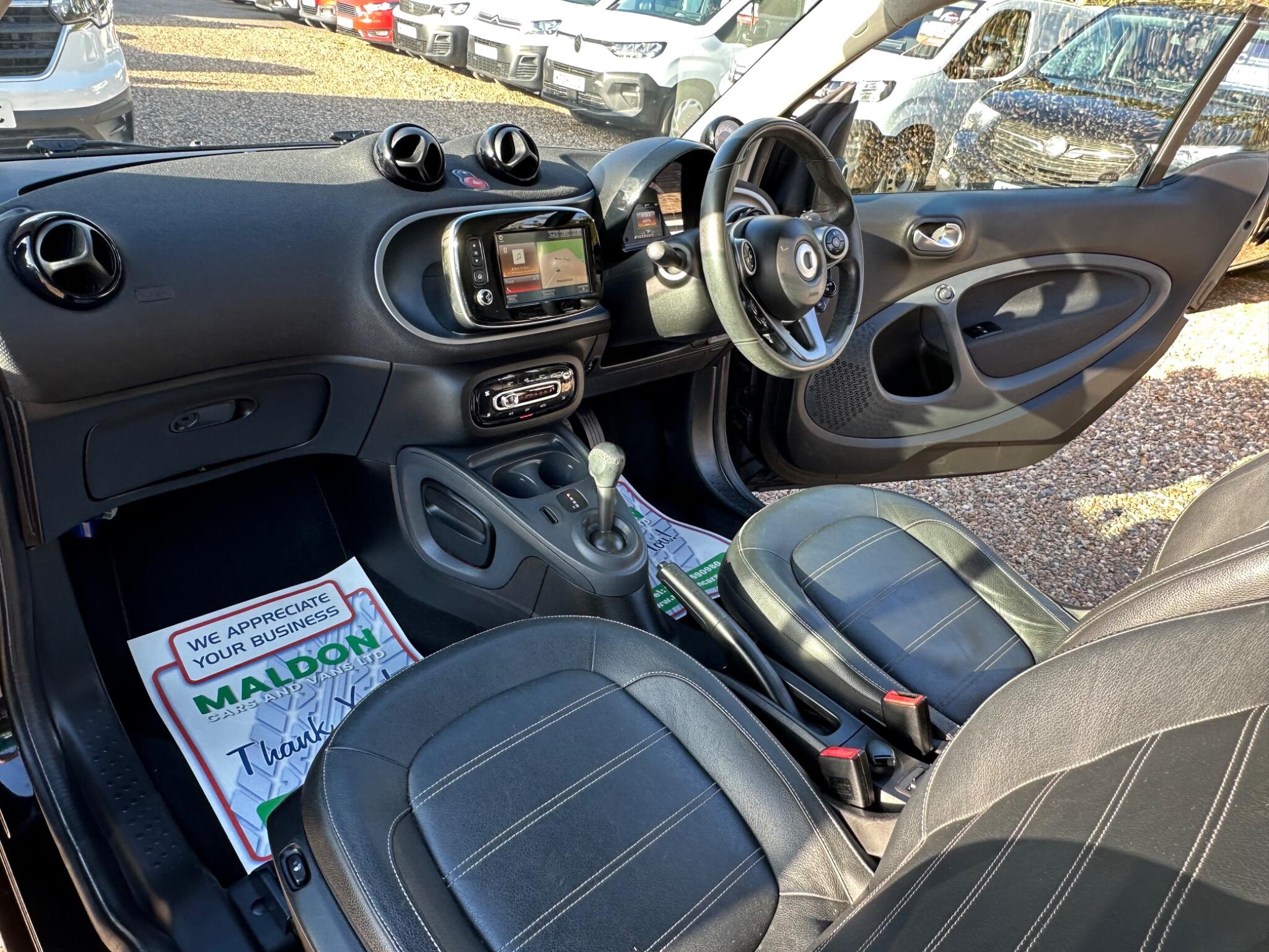 Smart Fortwo view 15