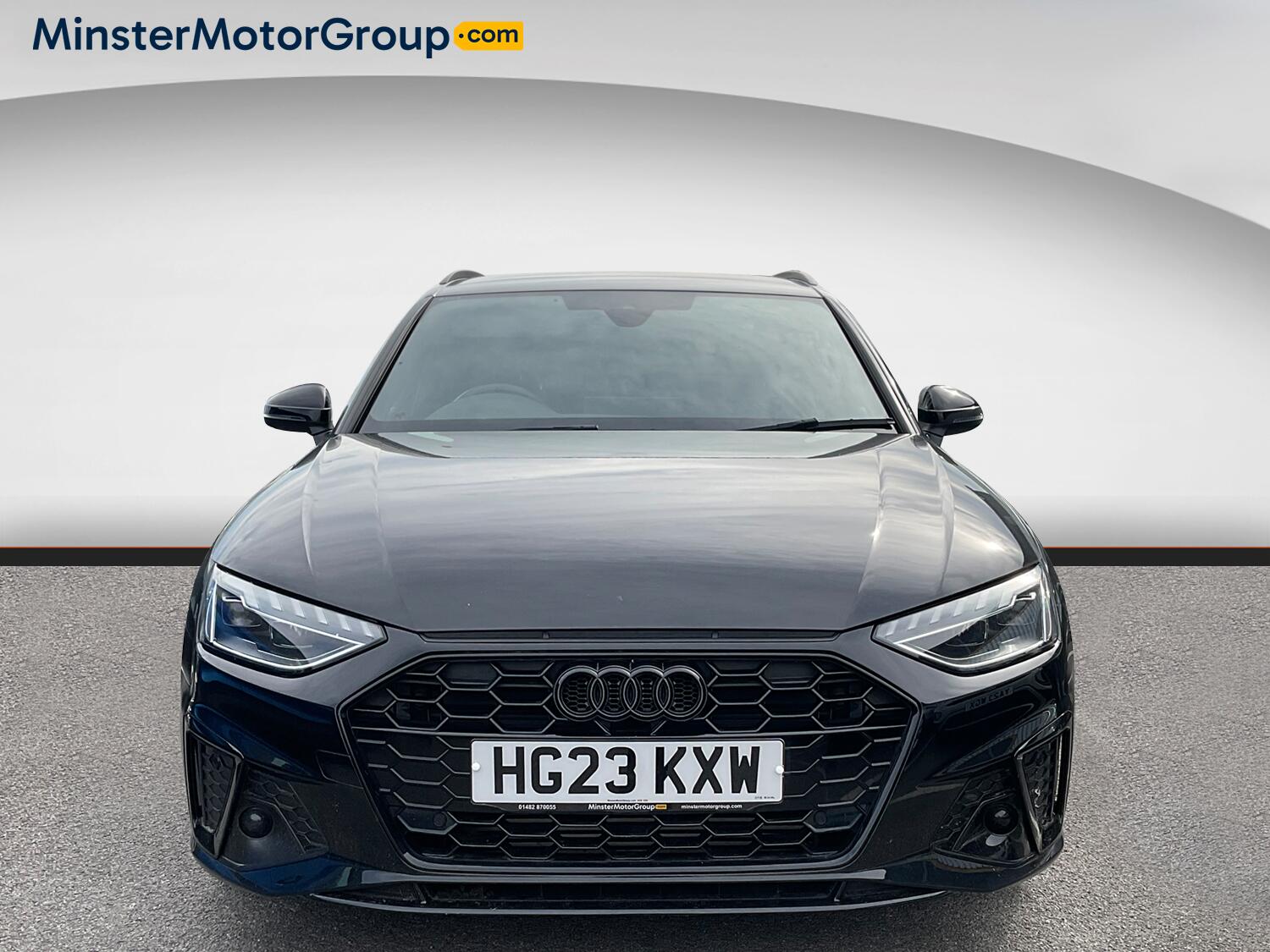 Audi A4 Avant view 5