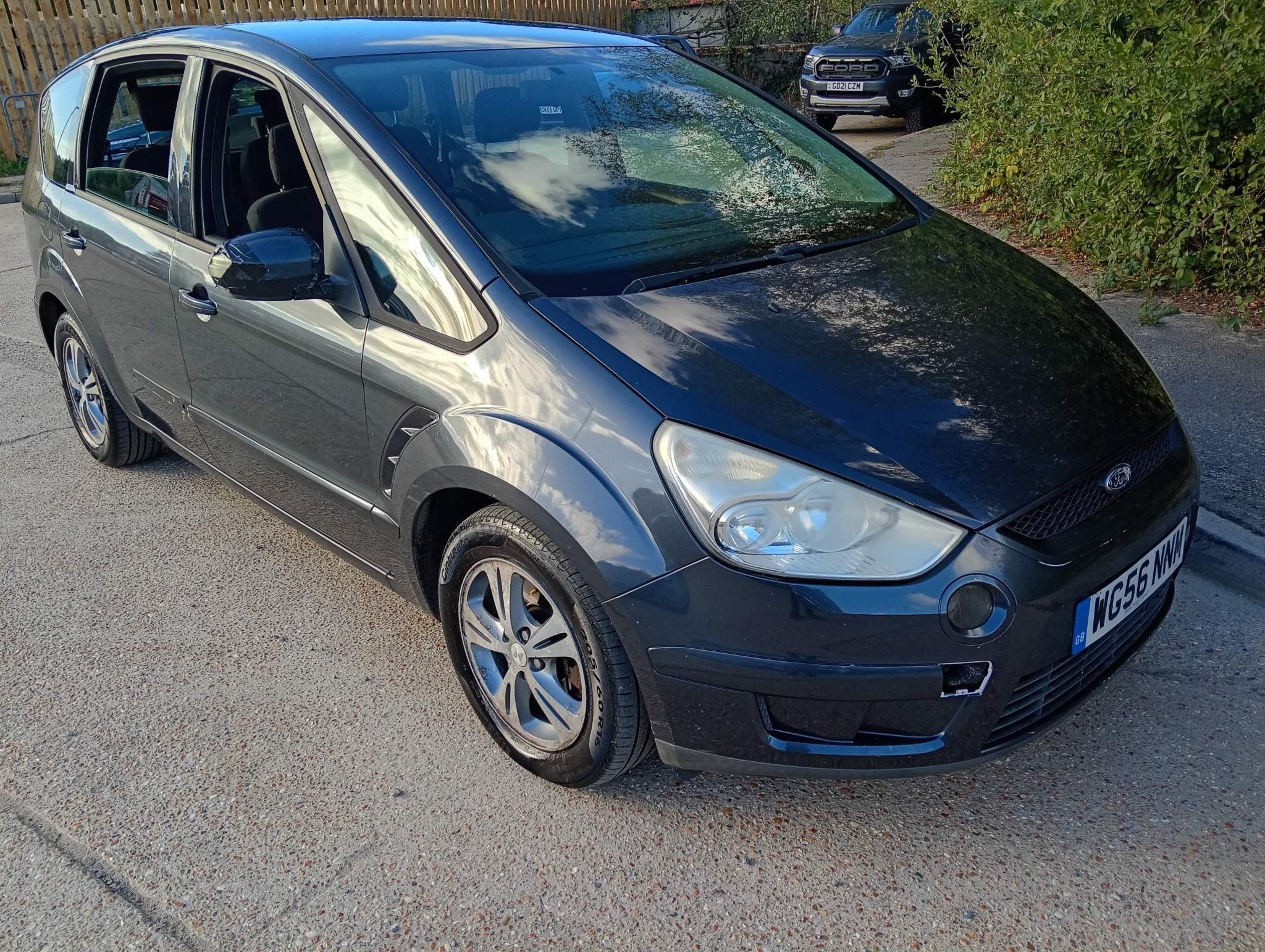 Ford S-Max