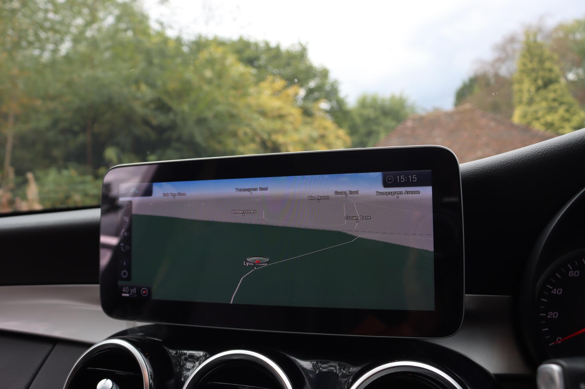 Mercedes-Benz C Class view 36