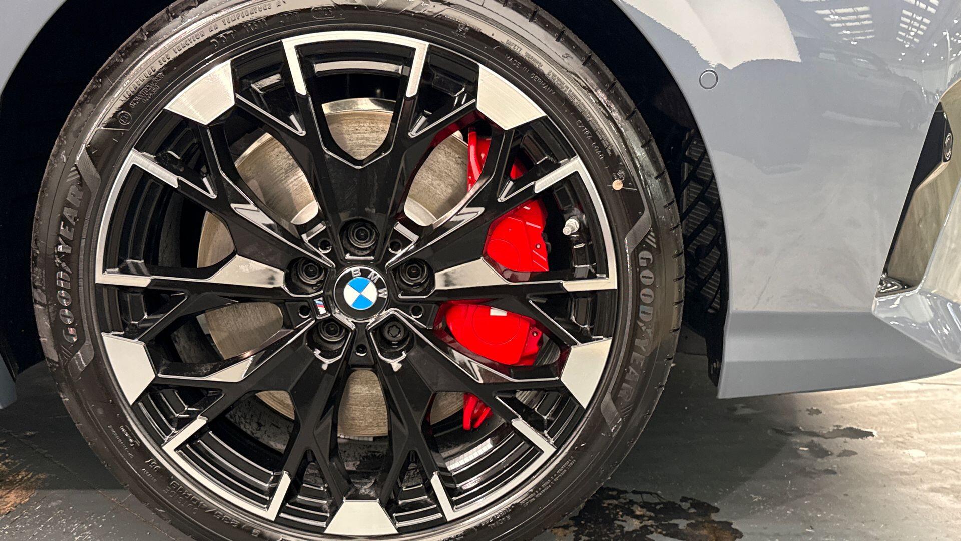 BMW 1 Series view 30