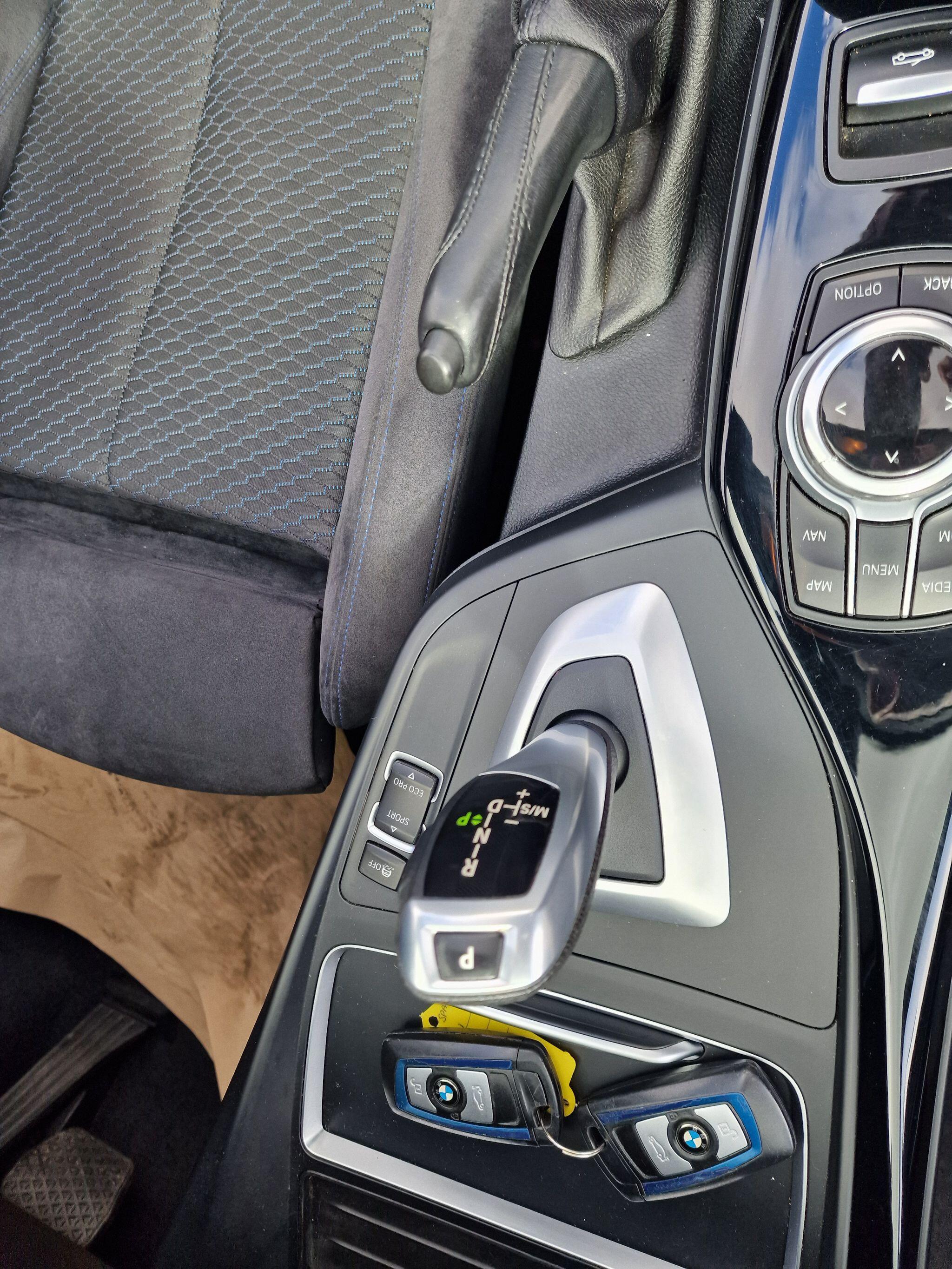 BMW 2 Series view 11