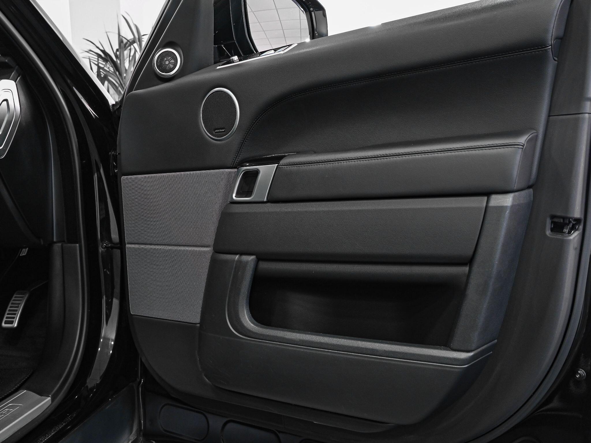 Land Rover Range Rover Sport view 20