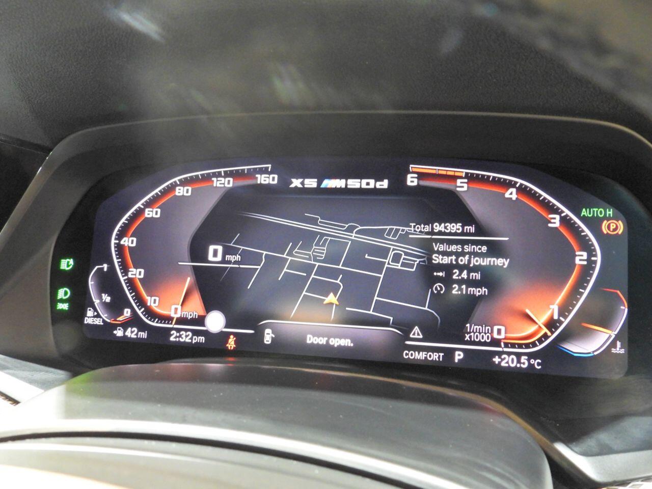 BMW X5 view 29