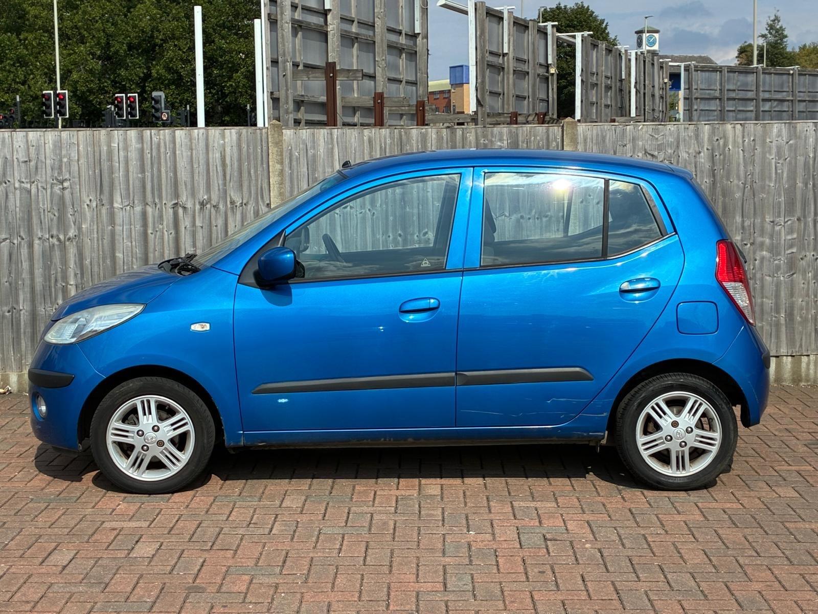 Hyundai i10 view 7