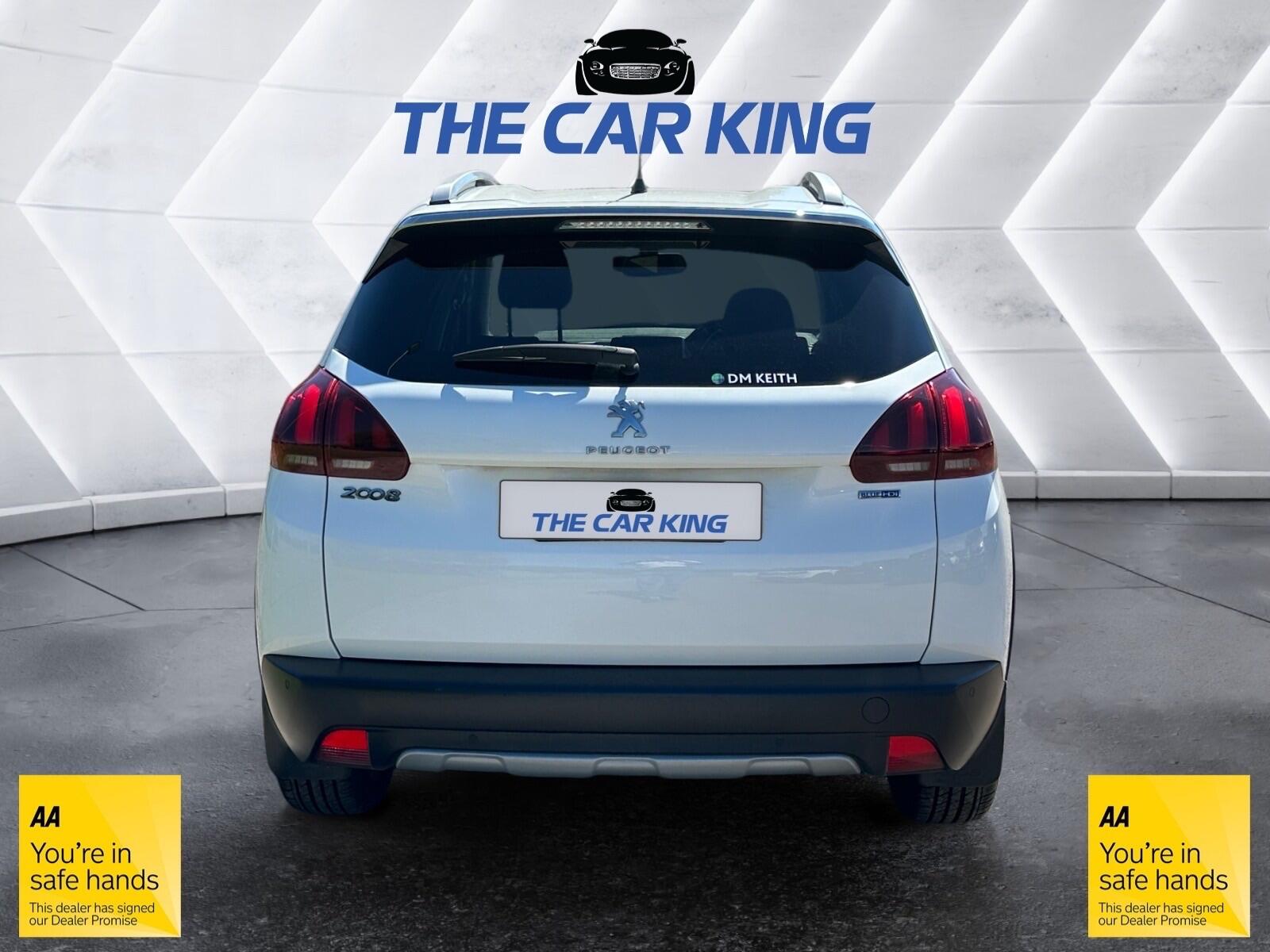 Peugeot 2008 view 6