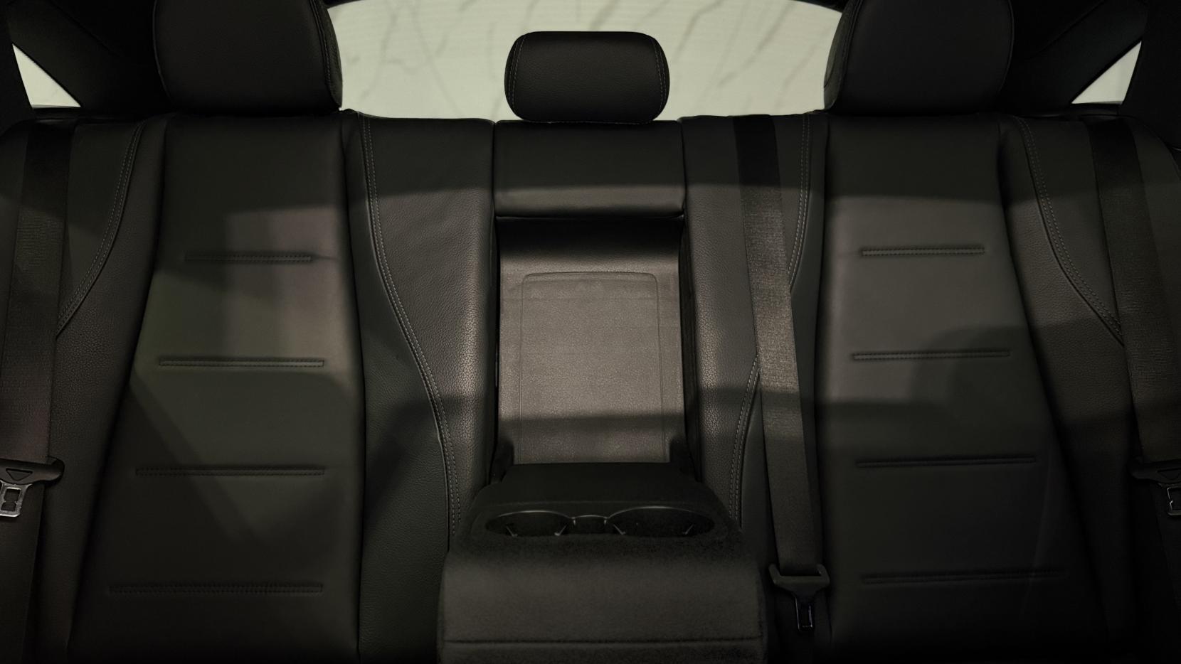 Mercedes-Benz Gle view 11