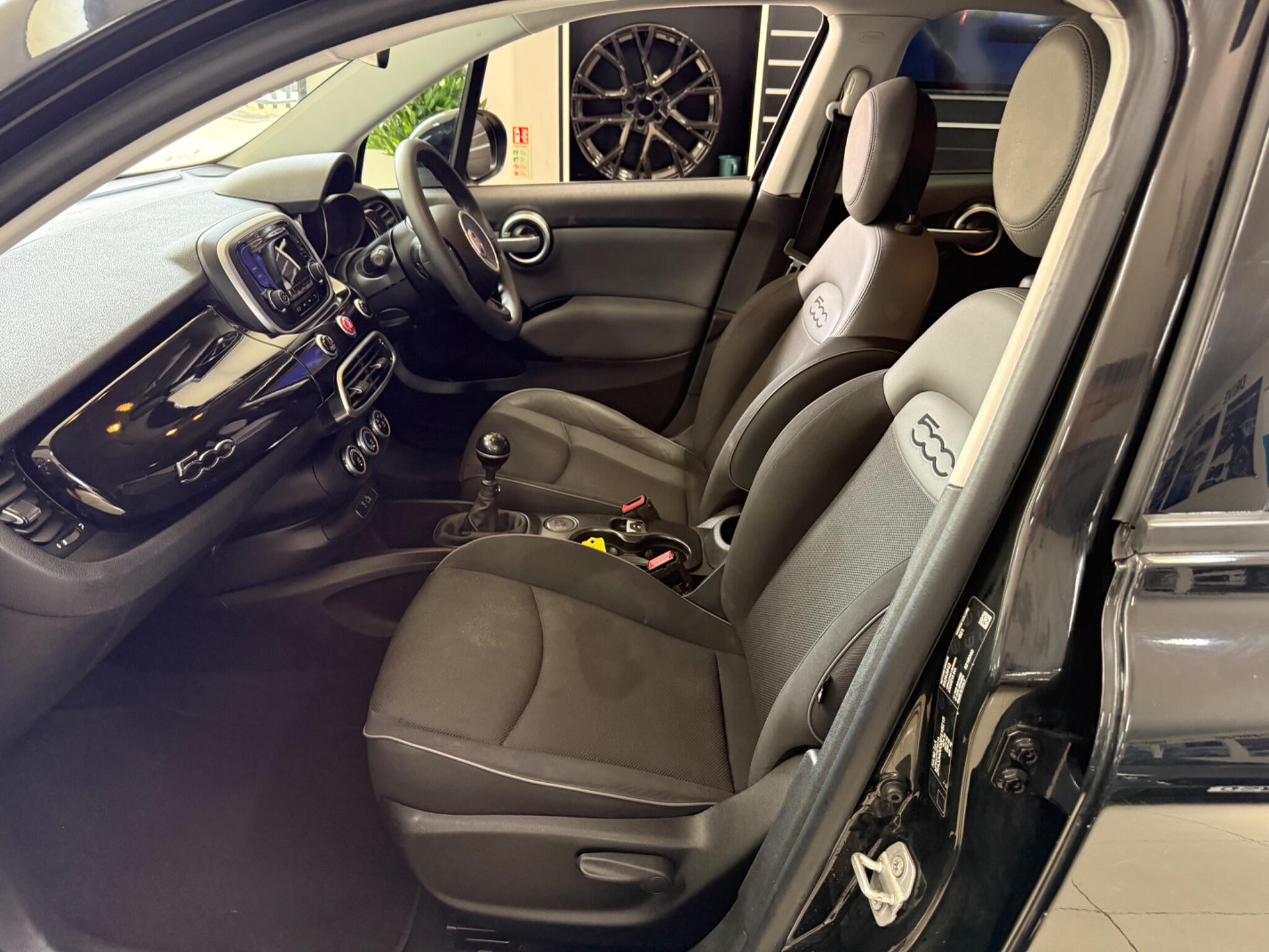 Fiat 500X view 26