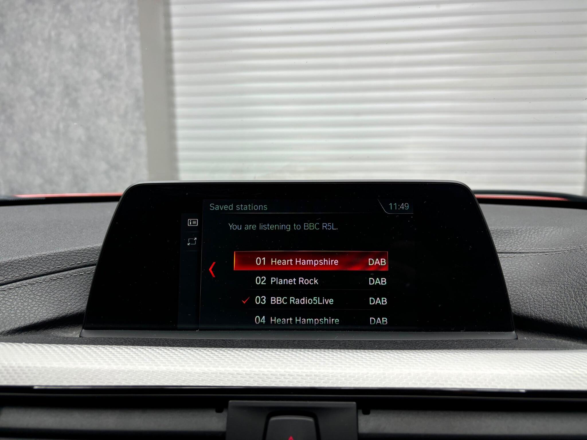 BMW 3 Series view 16