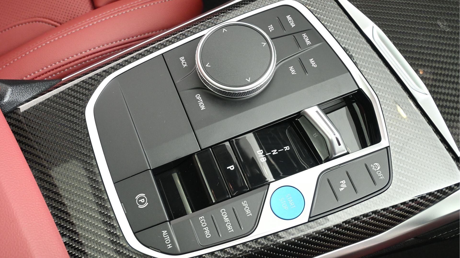 BMW i4 view 10