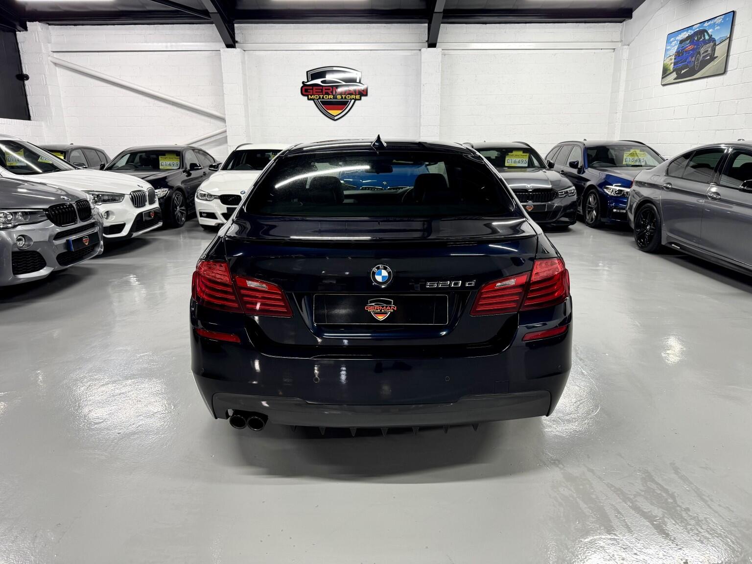BMW 5 Series view 24
