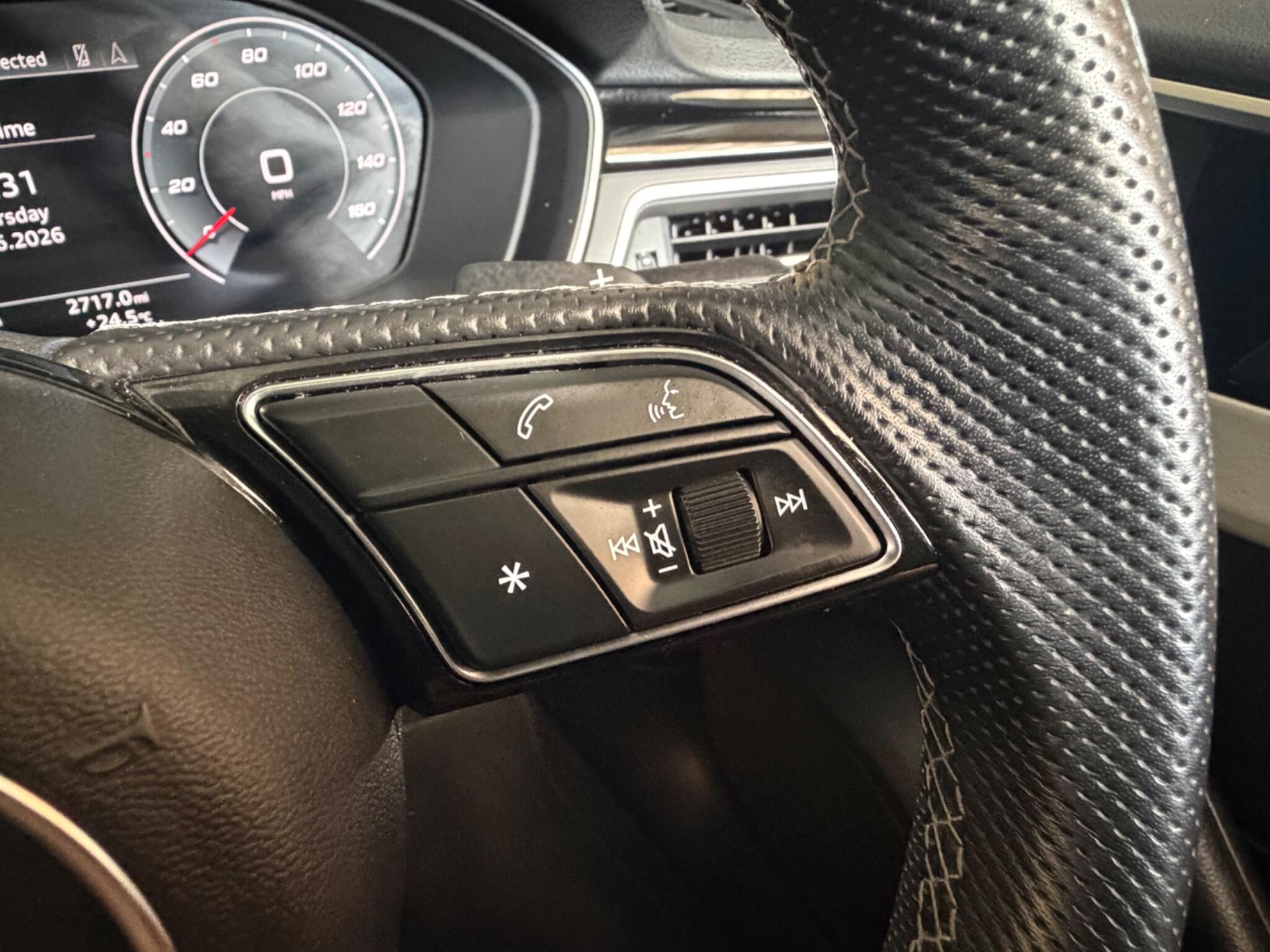Audi A4 view 27