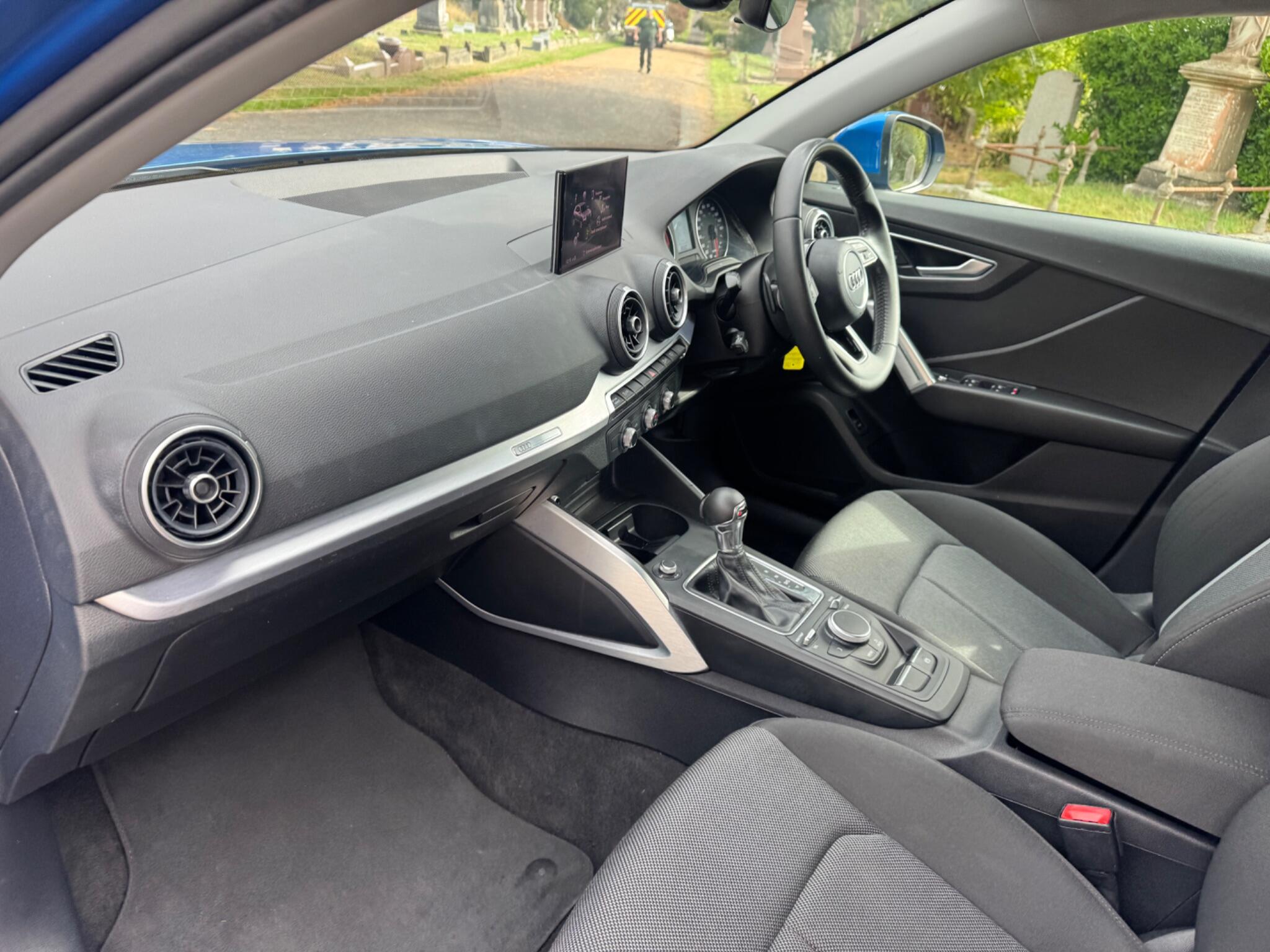Audi Q2 view 23