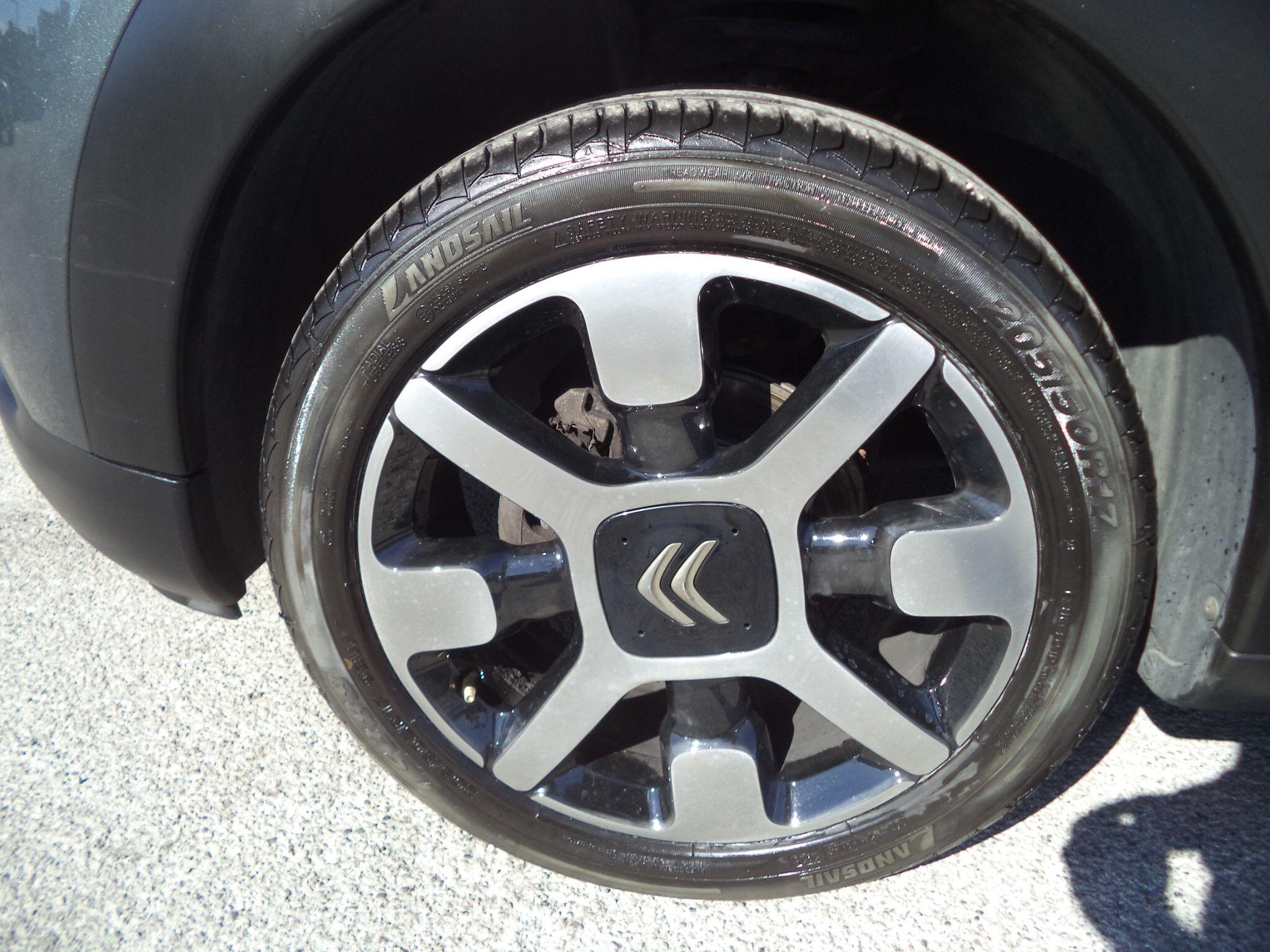 Citroen C4 Cactus view 21