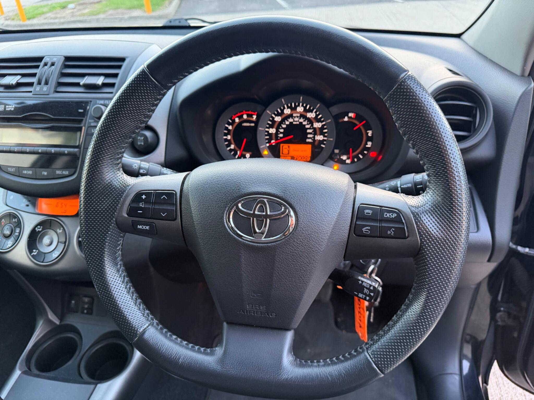 Toyota Rav4 view 29