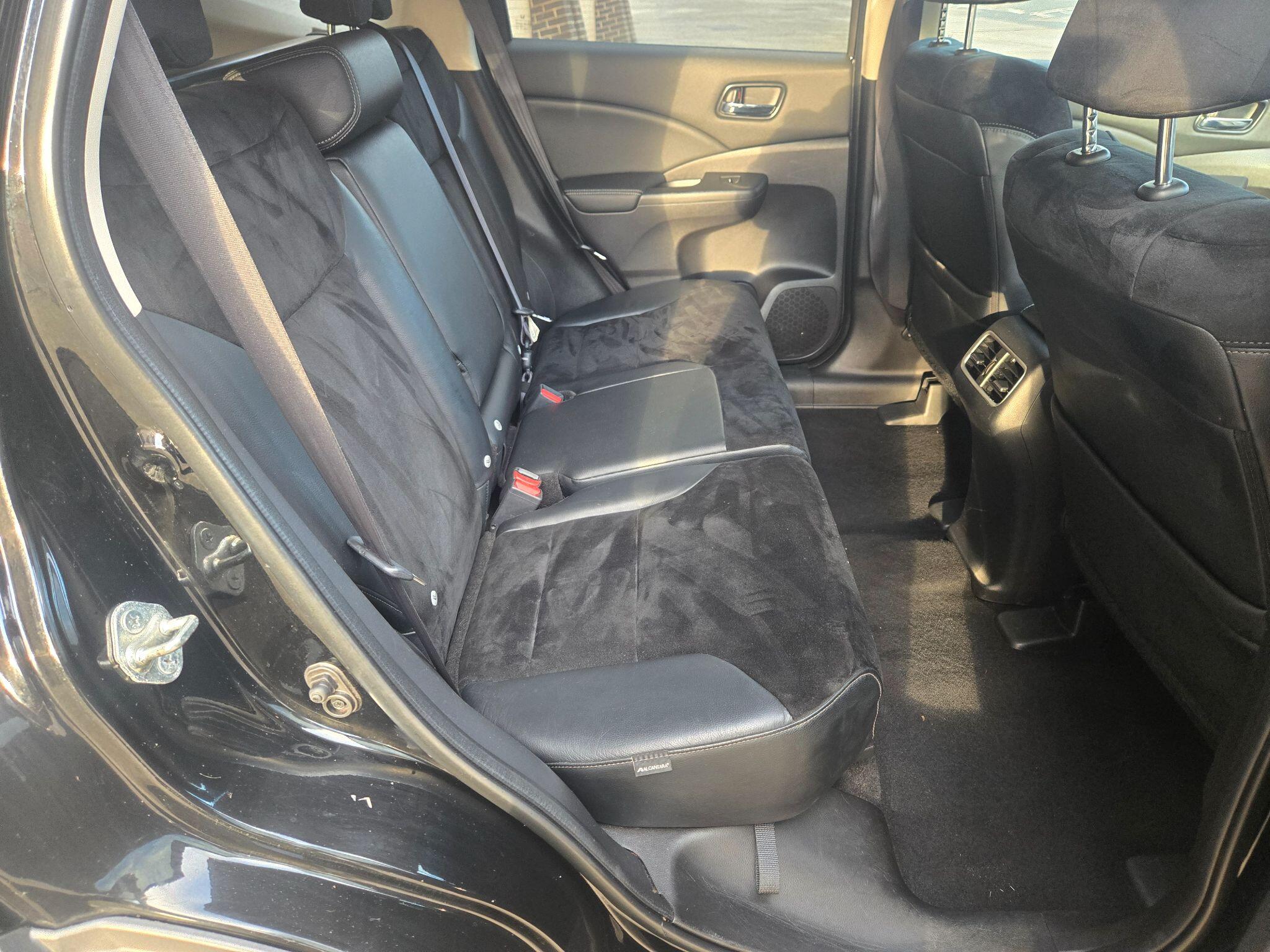 2015 Honda CR-V image 13