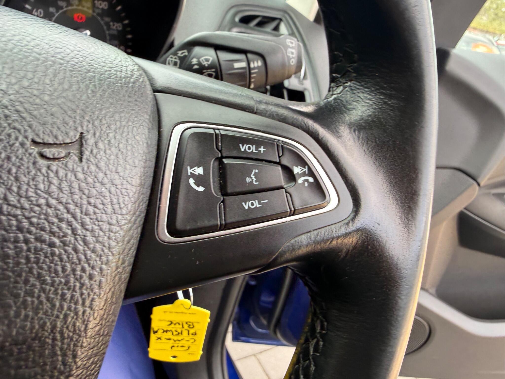 Ford Grand C-Max view 31