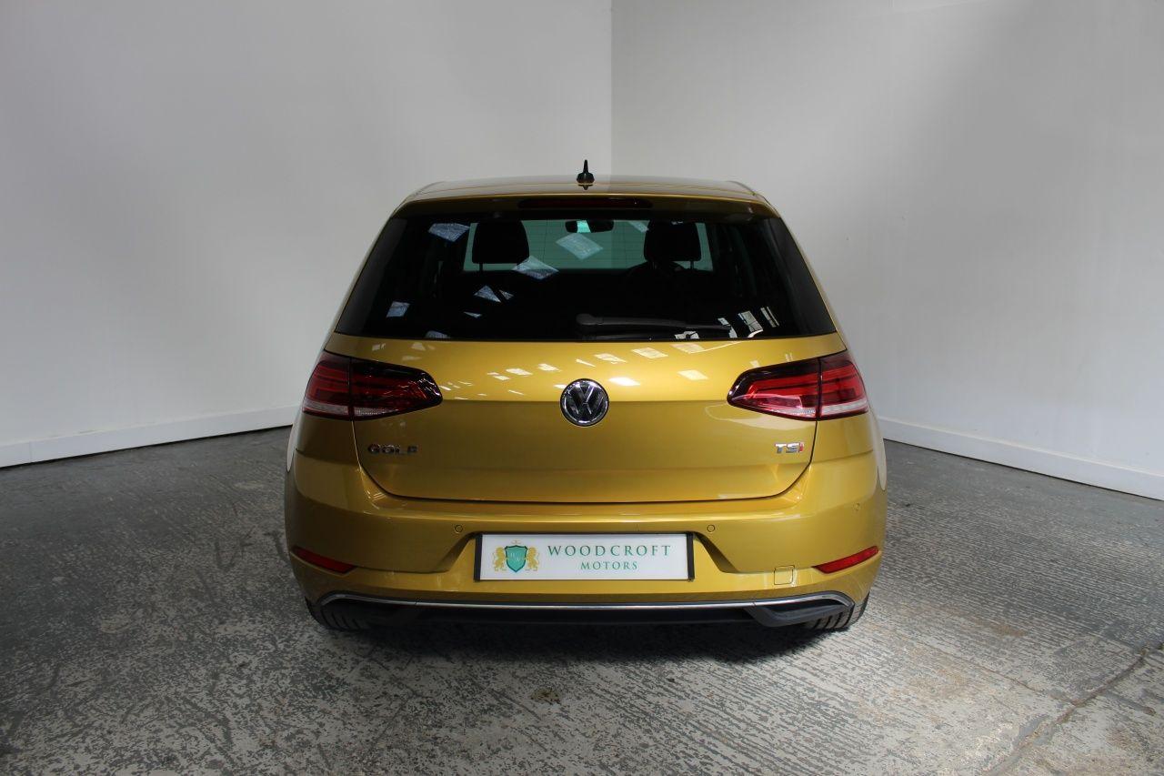 Volkswagen Golf view 14