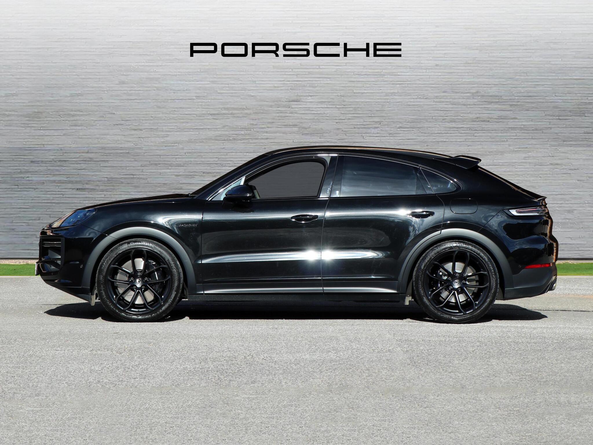 Porsche Cayenne view 6