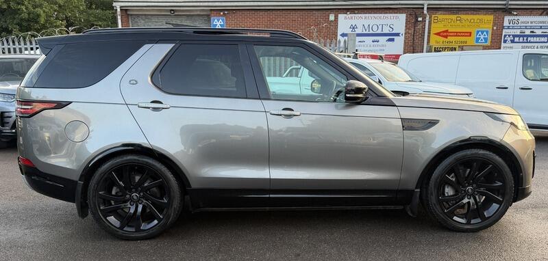 Land Rover Discovery 3 view 8