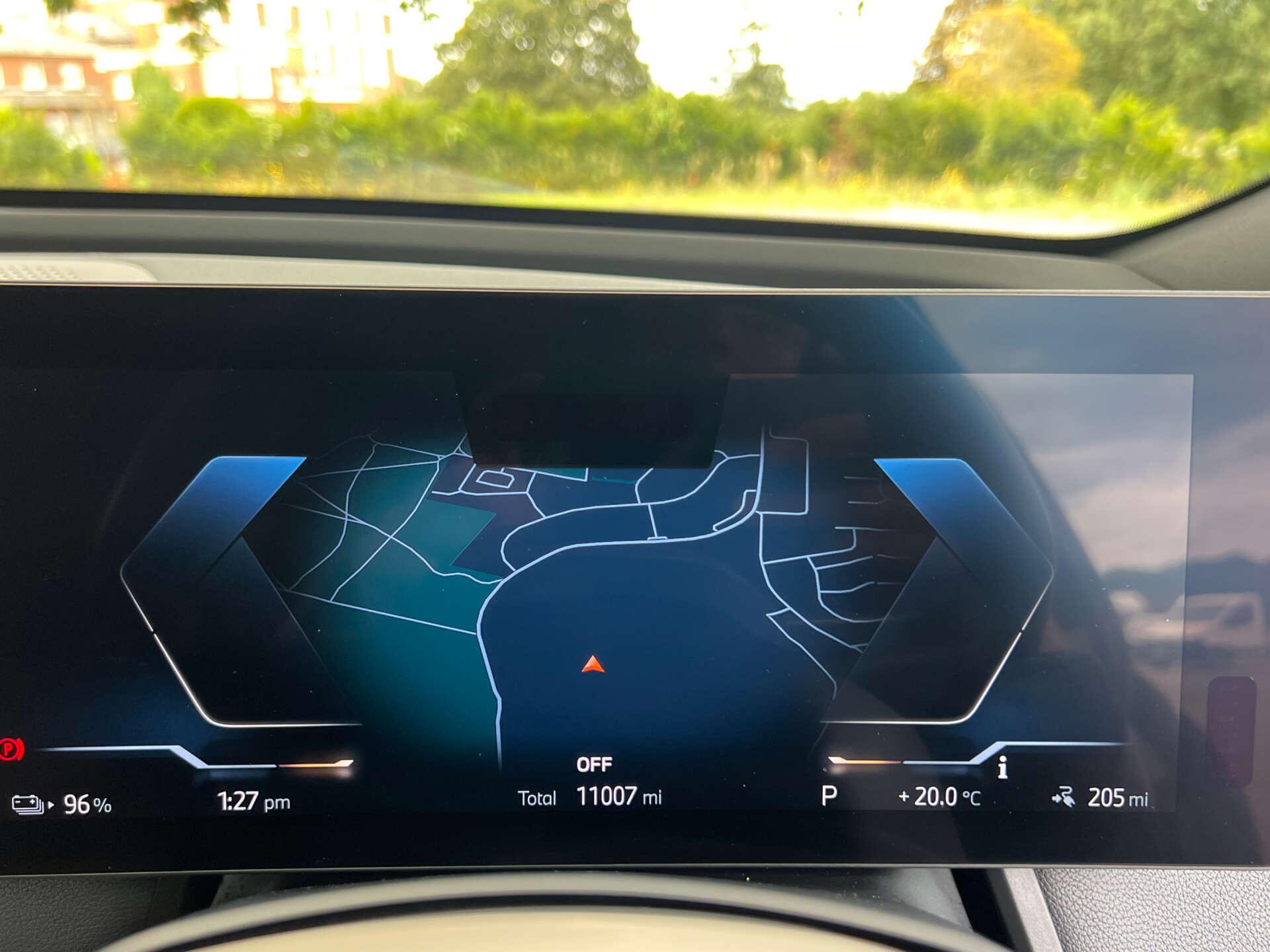 BMW iX view 25