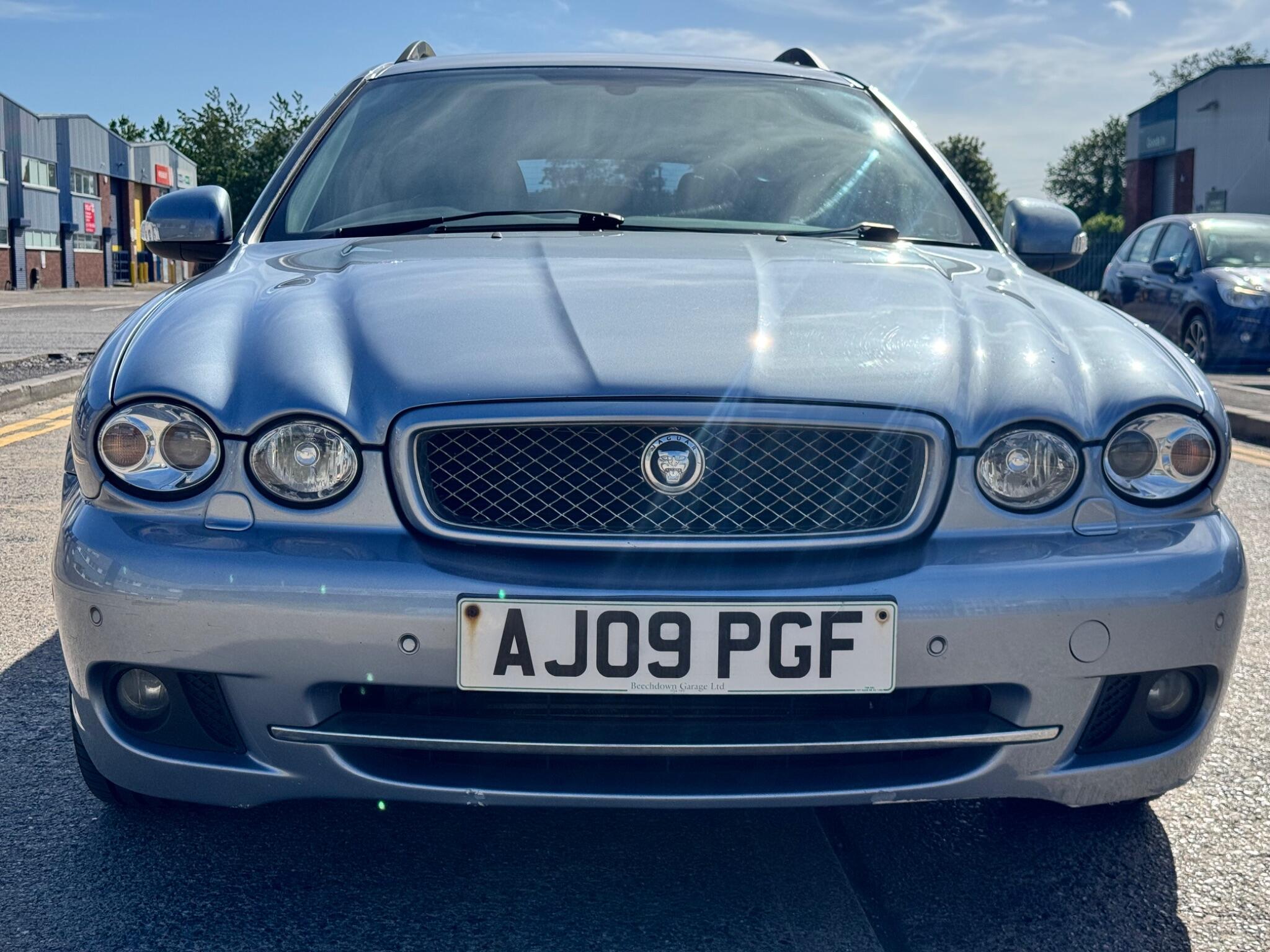 Jaguar X-Type view 6