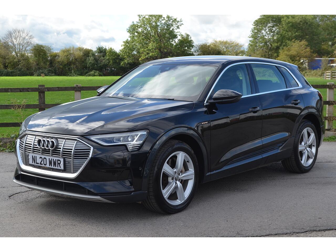 Audi E-Tron view 5