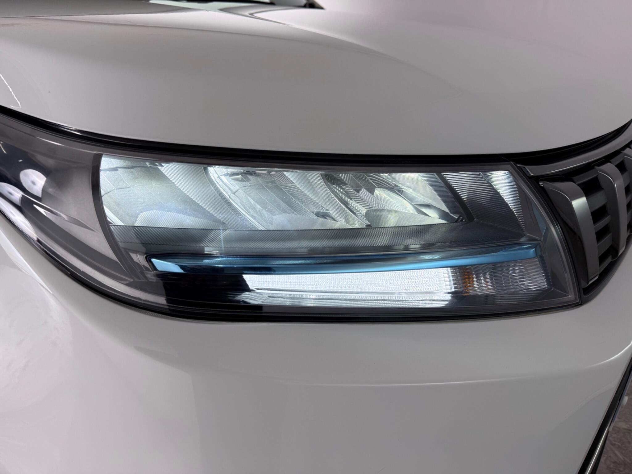 Suzuki Vitara view 9