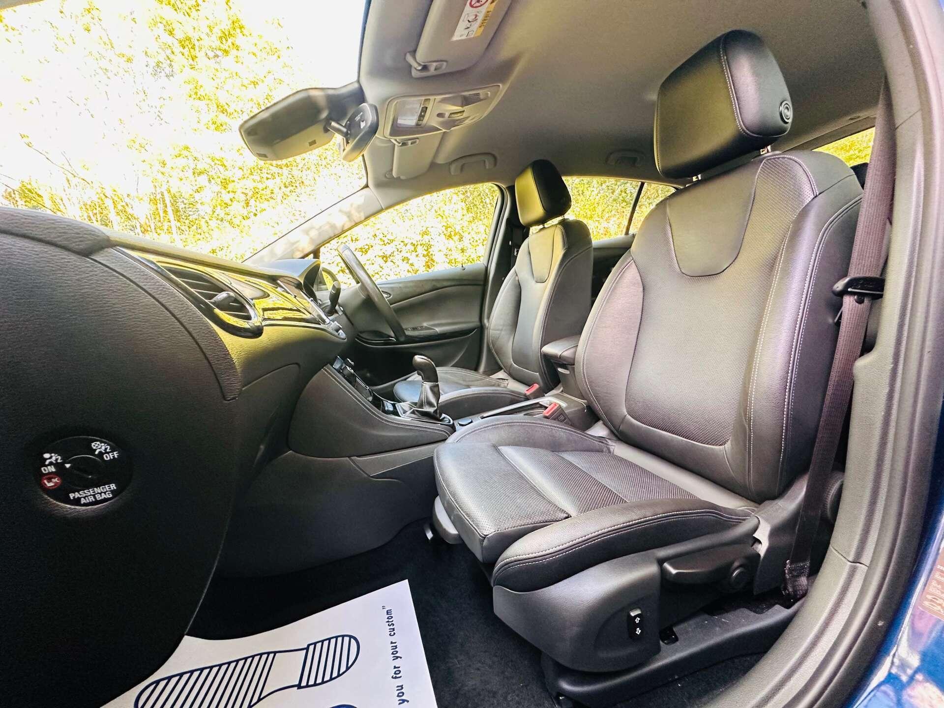 Vauxhall Astra view 9
